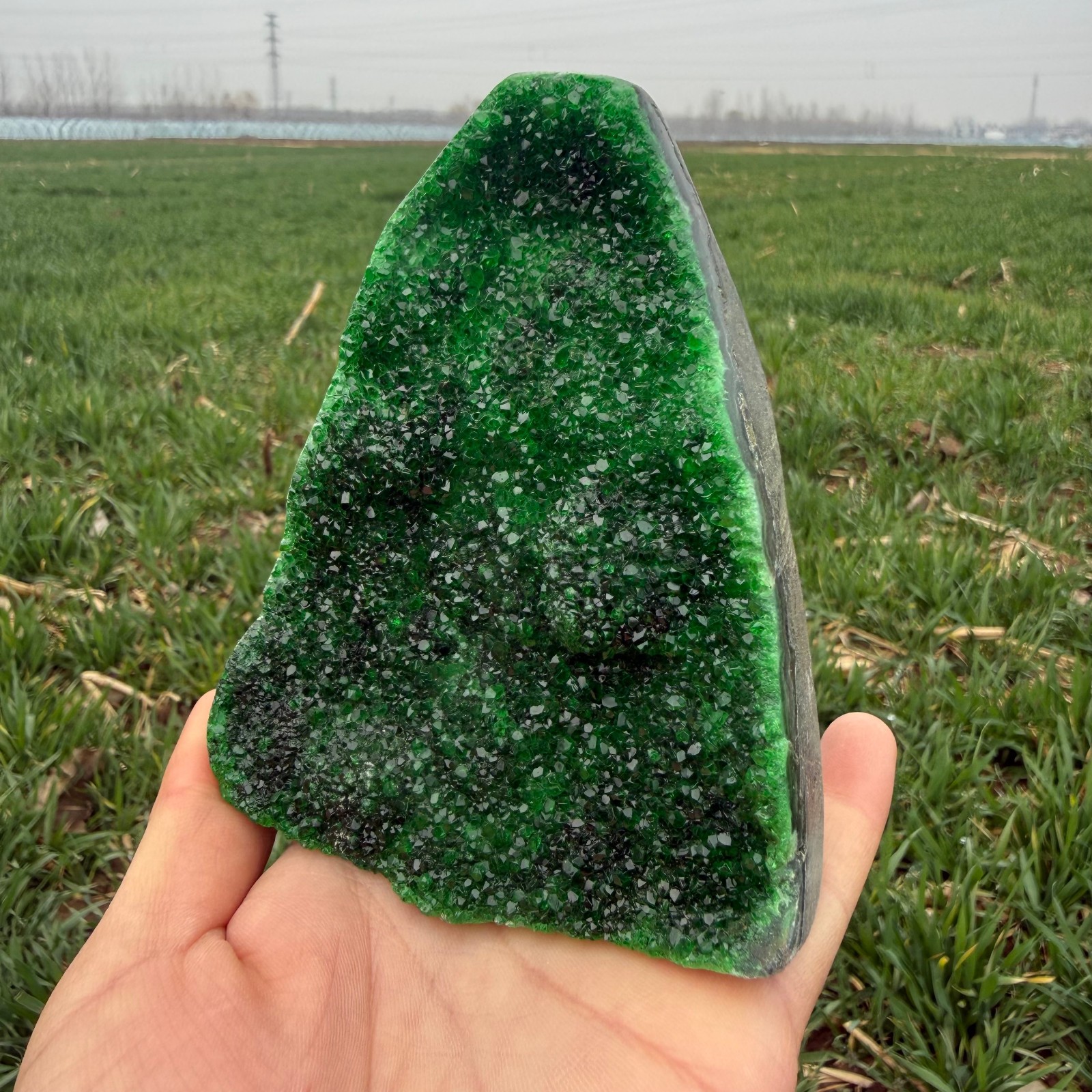 1.3LB Green crystal geode quartz cluster crystal specimen Healing random 1pc