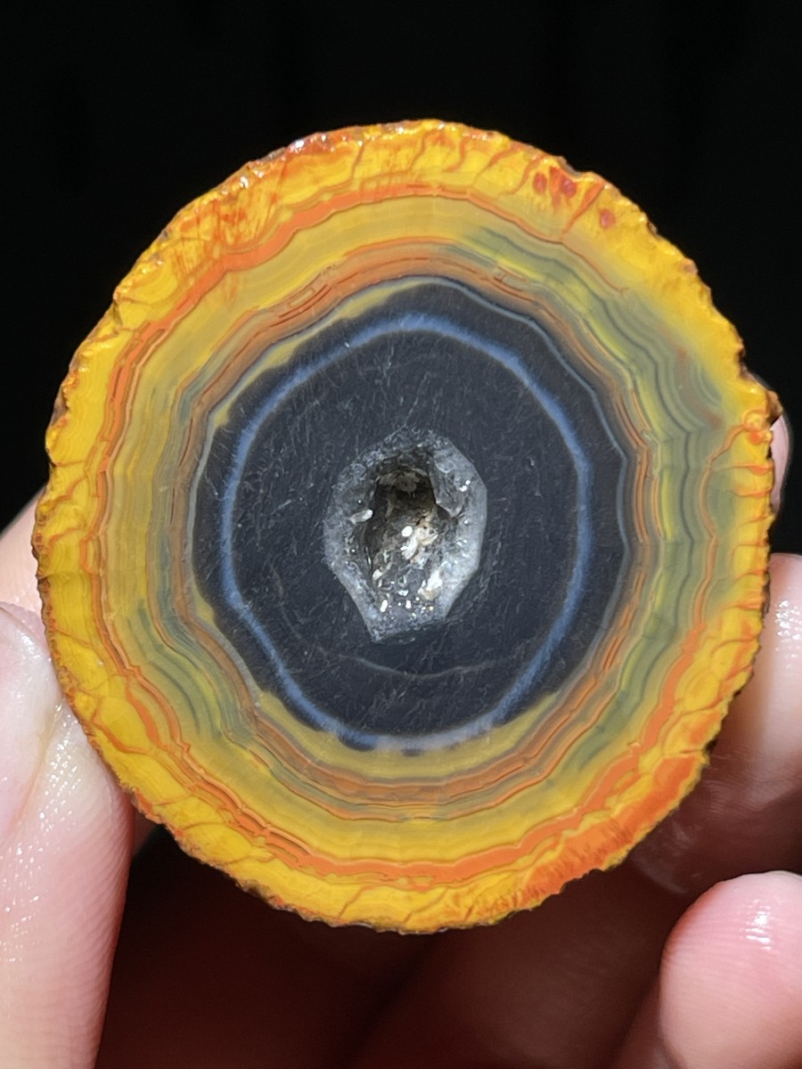 1Pair China Agate Hebei xuanhua natural Crystal Geodes collectible 72g A31
