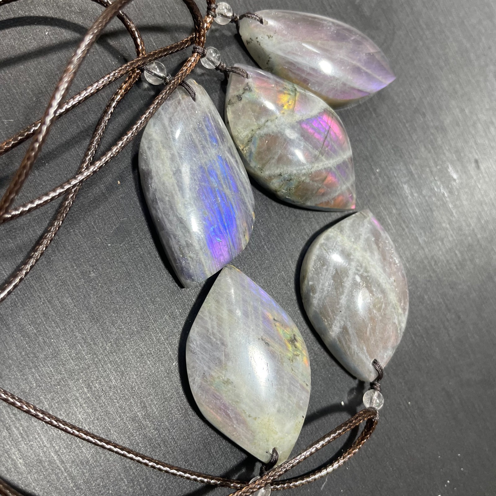 5pcs Raw NATURAL Rainbow Purple Labradorite Pendant stone Quartz Crystal