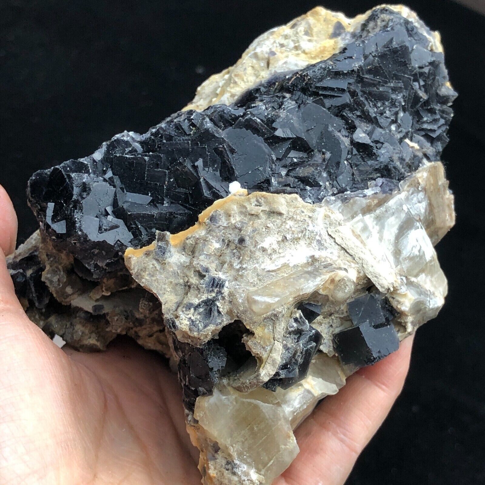 486g Translucent Deep Purple Cube Ladder Fluorescence Fluorite & Calcite