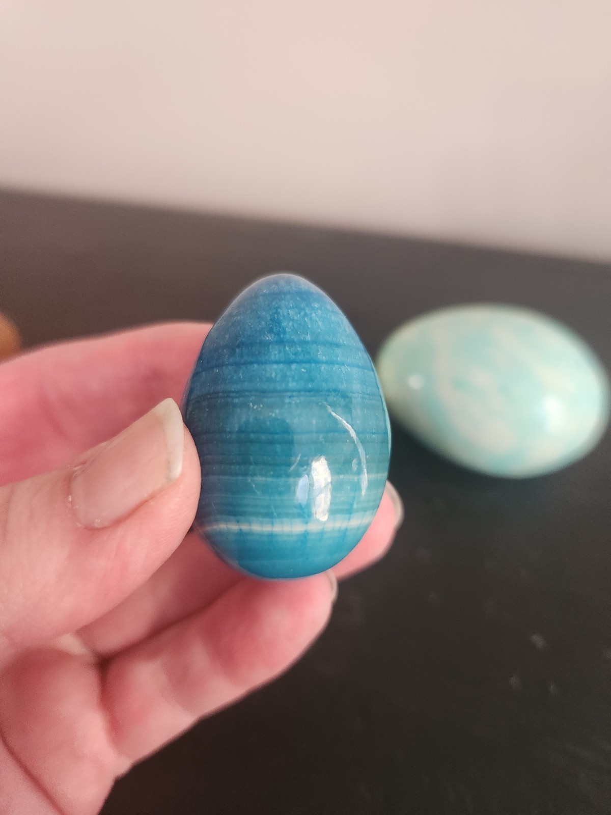 Group of 6 Stone / Ceramic Decorative Eggs – 1 Made in Italy