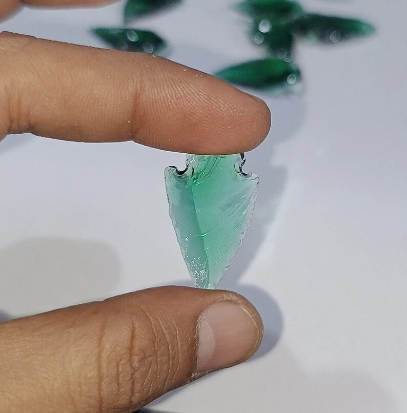 Green Obsidian Arrowhead 1-1.25″ – Stone Arrowhead Decor -Healing Crystals Blade