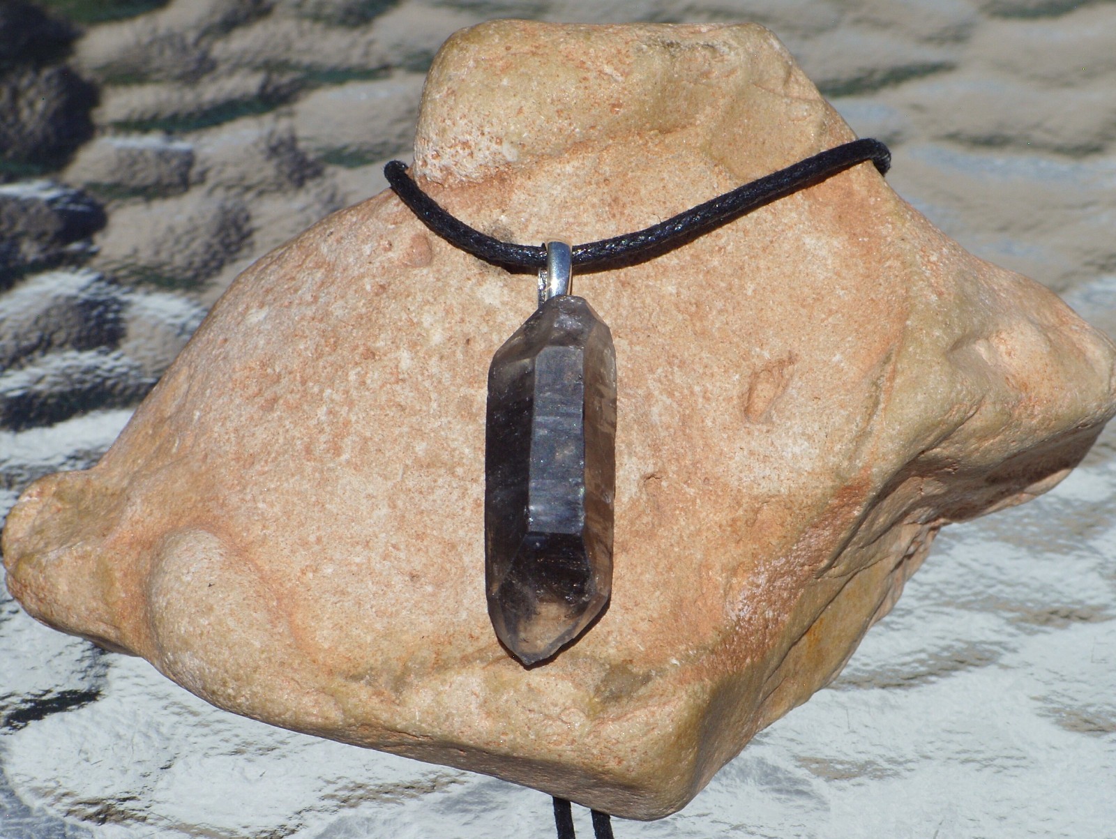 Tibetan Black Quartz Double Term Crystal Point Free Form Stone Pendant Necklace