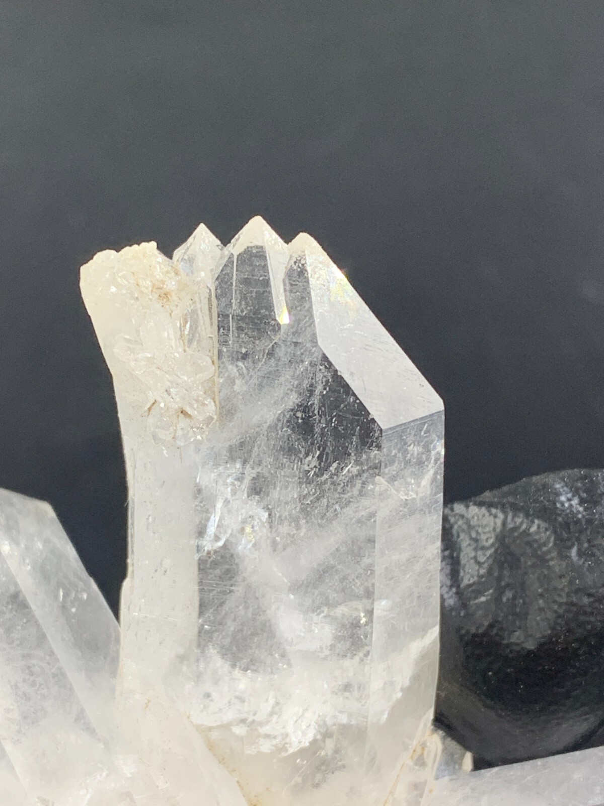 Eye Clean Faden Quartz Crystal, weight 37 grams, size 5.5*2.8*0.6 cm