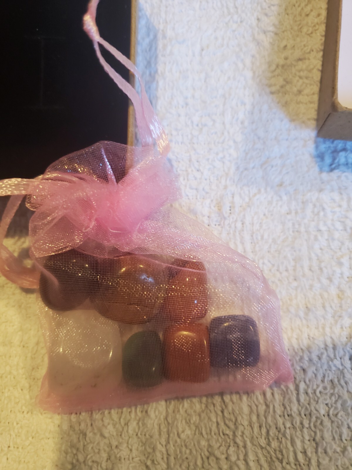 7 Chakra Natural Tumbled Stone Mineral Crushed Gem Resin Pendant Set W/ Gift Box