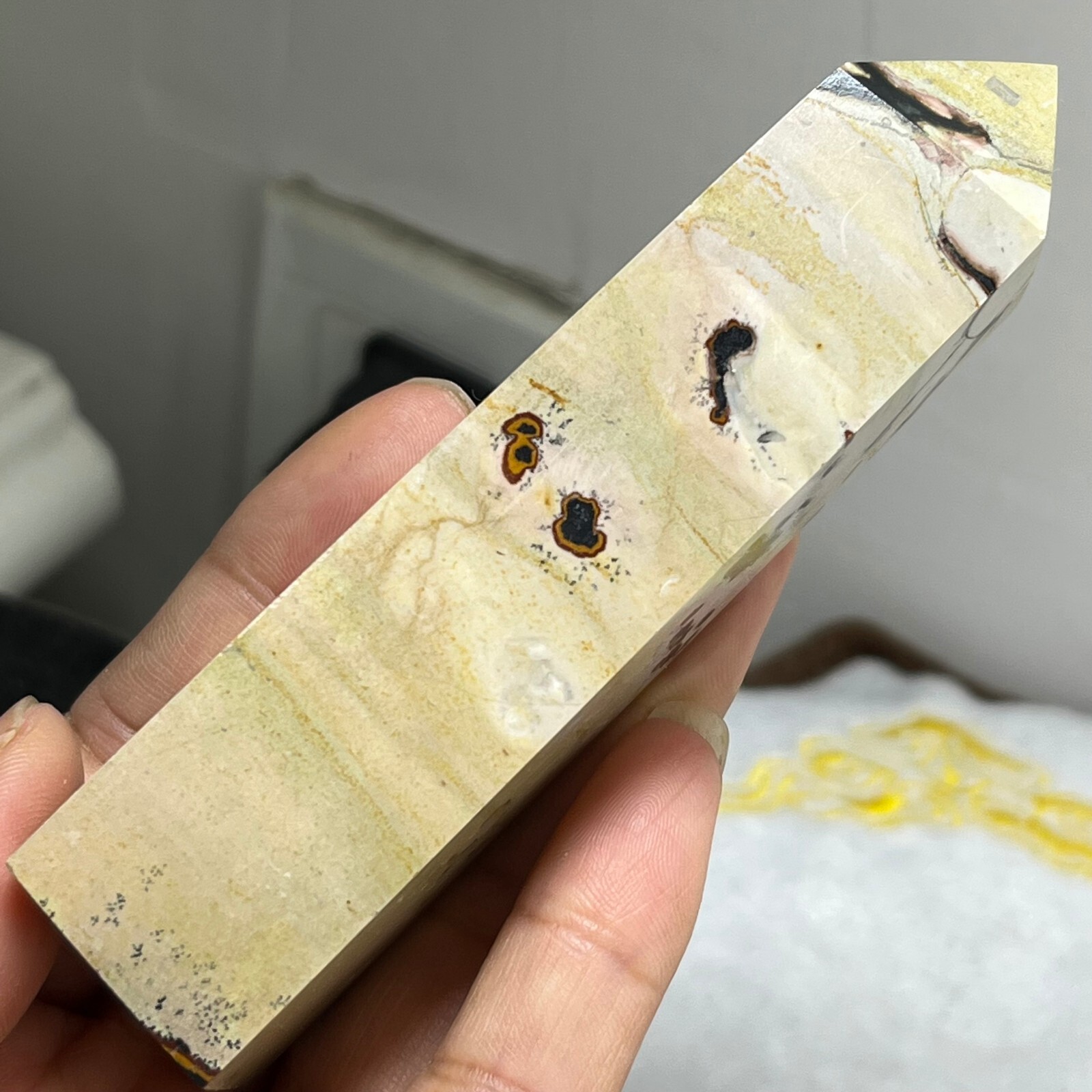 142g Traditional Chinese painting stone pagod a383
