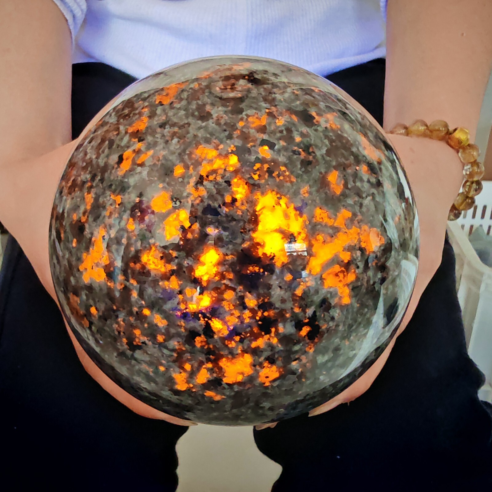 7.15LB Natural Flame Stone Ball Body Crystal Ball Spiritual Healing 3250g