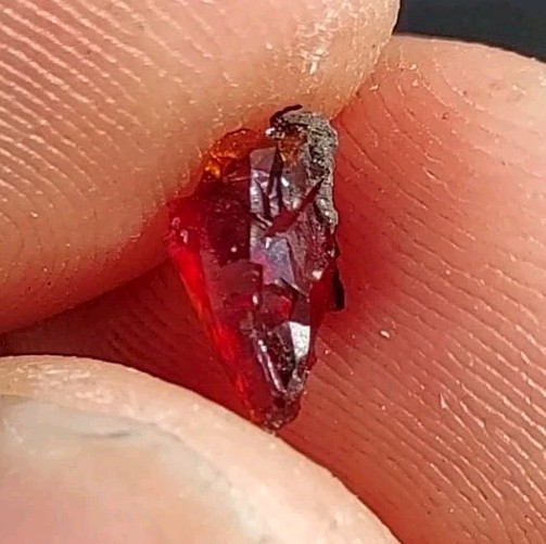 ULTRA RARE GEM RHODOCHROSITE N’Chwaning I Mine, KMF, South Africa