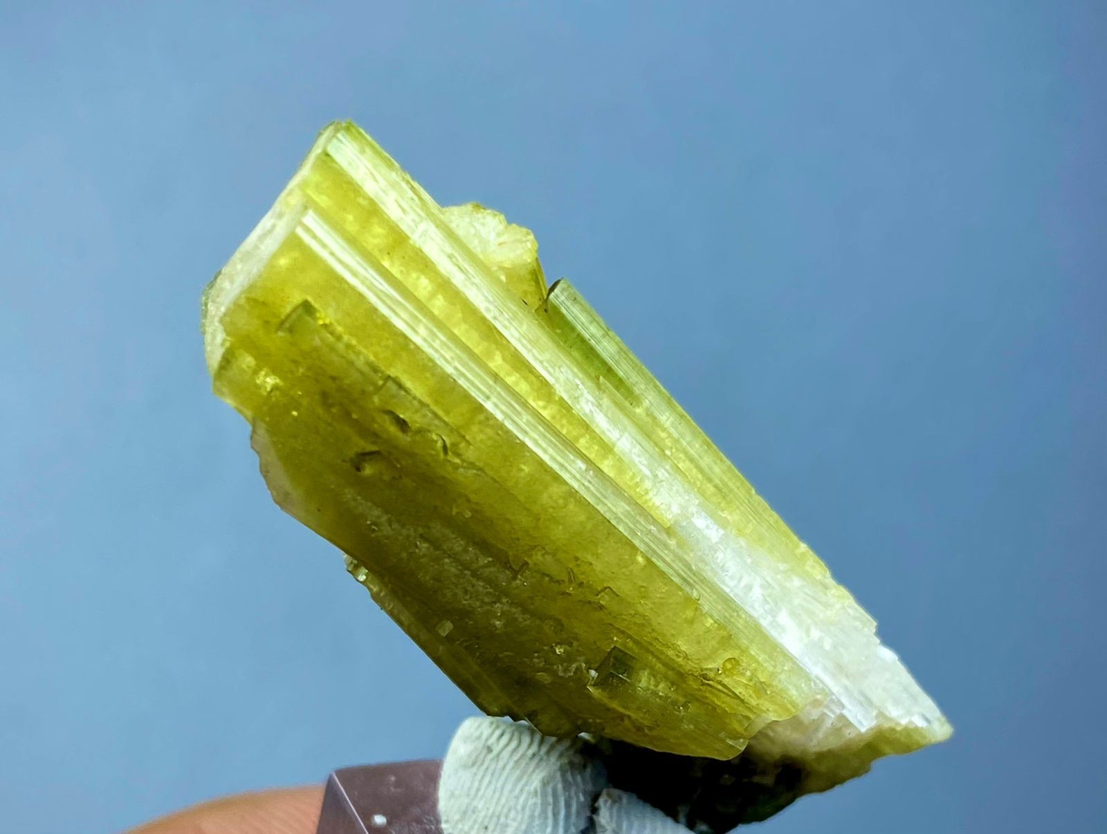 Natural Tourmaline Crystal Specimen Afghanistan 71 Carats