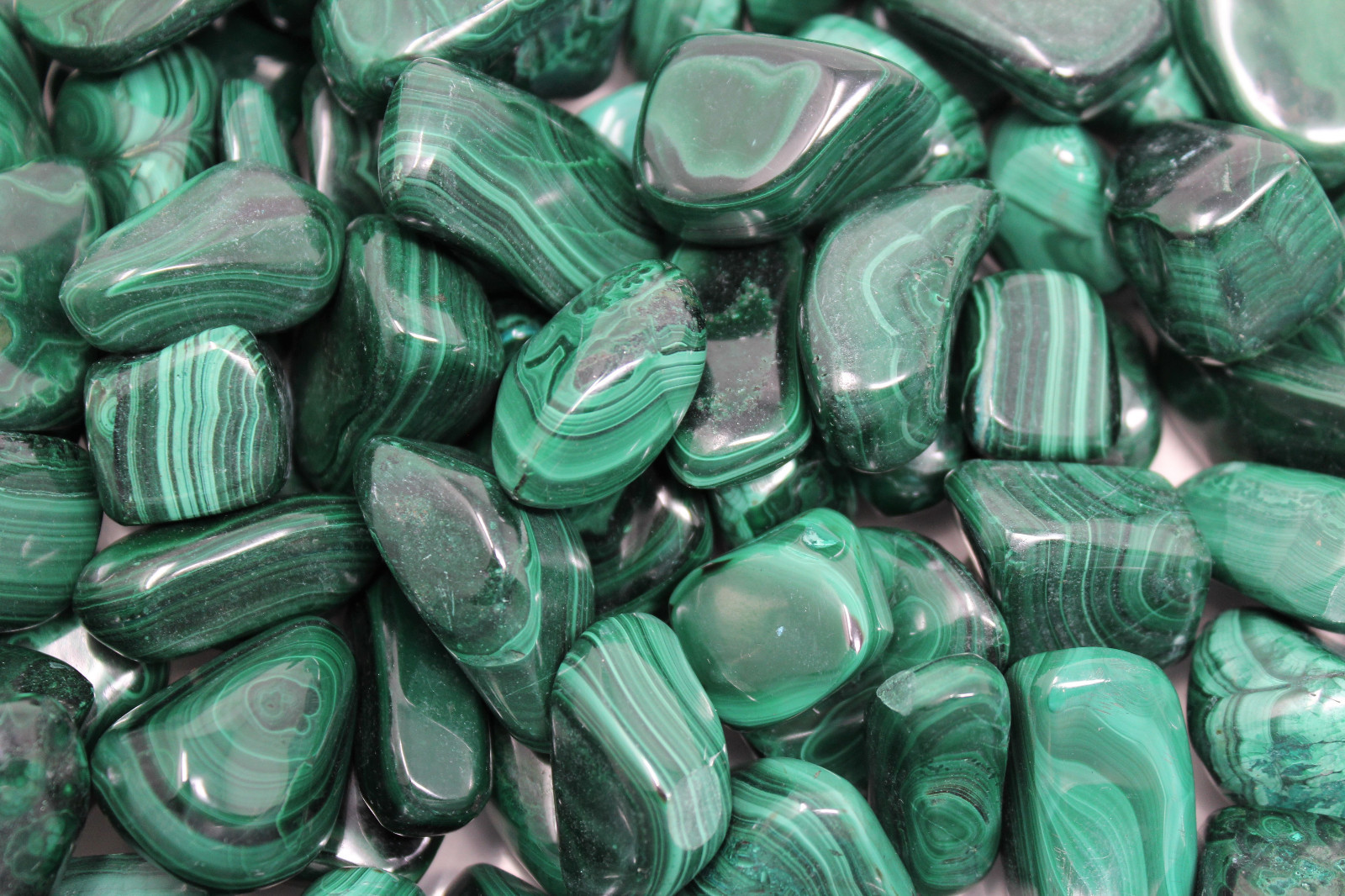 LARGE Malachite Tumbled Stone 1″ – 1.25″ (Crystal Healing Reiki Gemstone)
