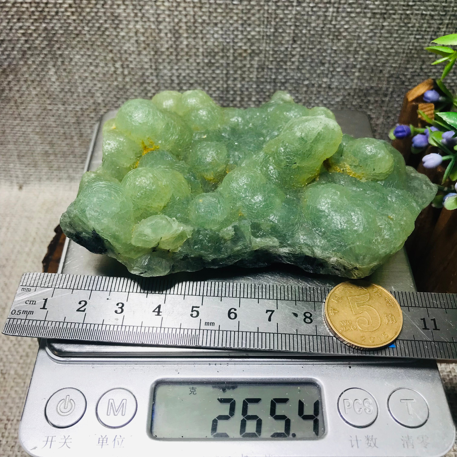 265g Natural Green chalcedony grape agate crystal specimen Indonesia 05