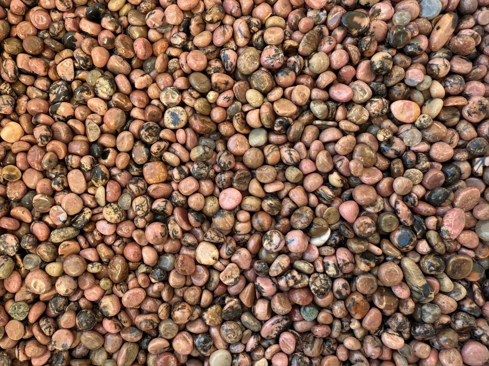 Rhodonite Semi Tumbled Gemstone Chips 4 – 12 mm, Wholesale Bulk Lot