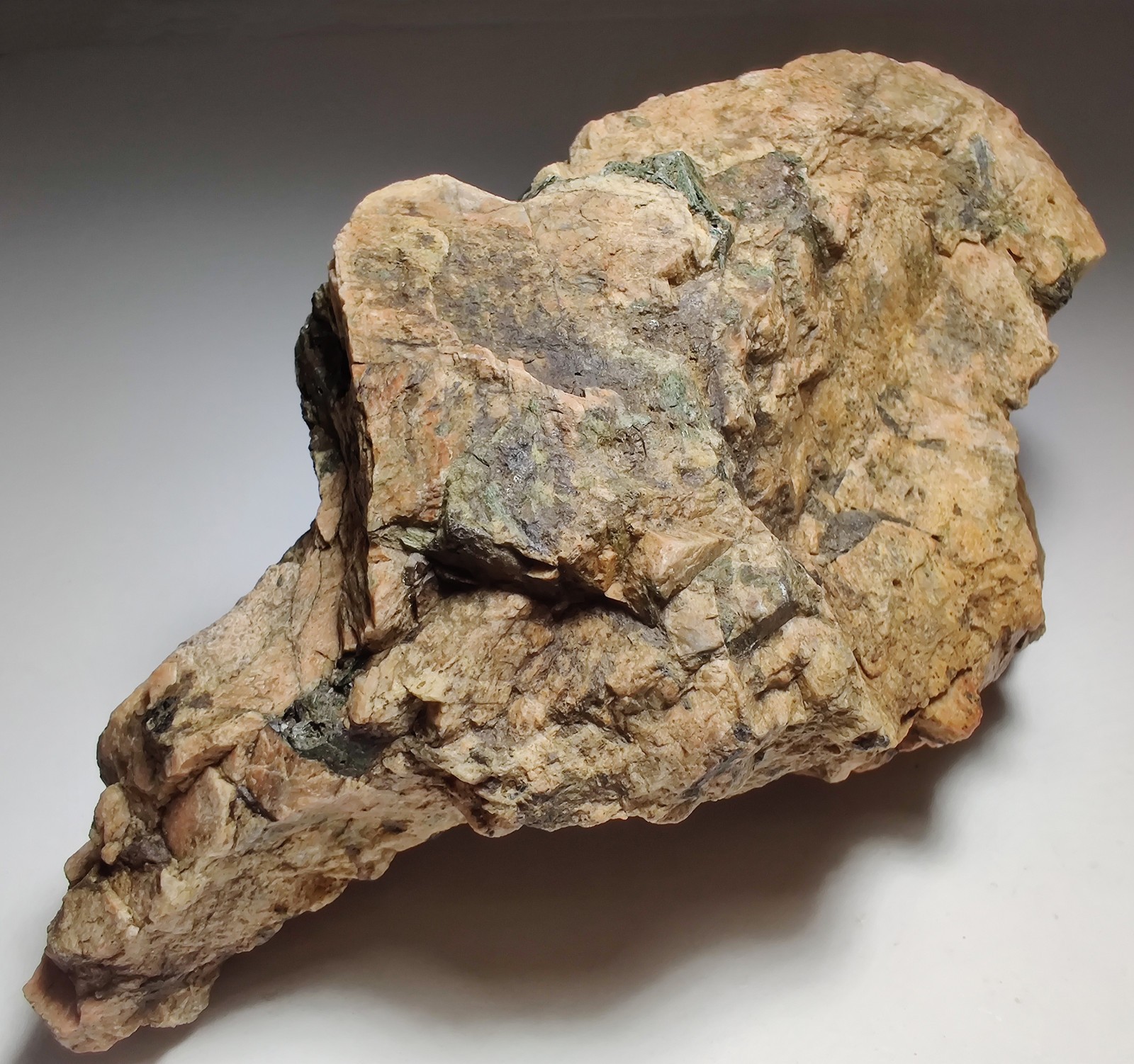 Aegirine crystals on Anorthoclase Feldspar. Stettin, Wisconsin. 574 grams.
