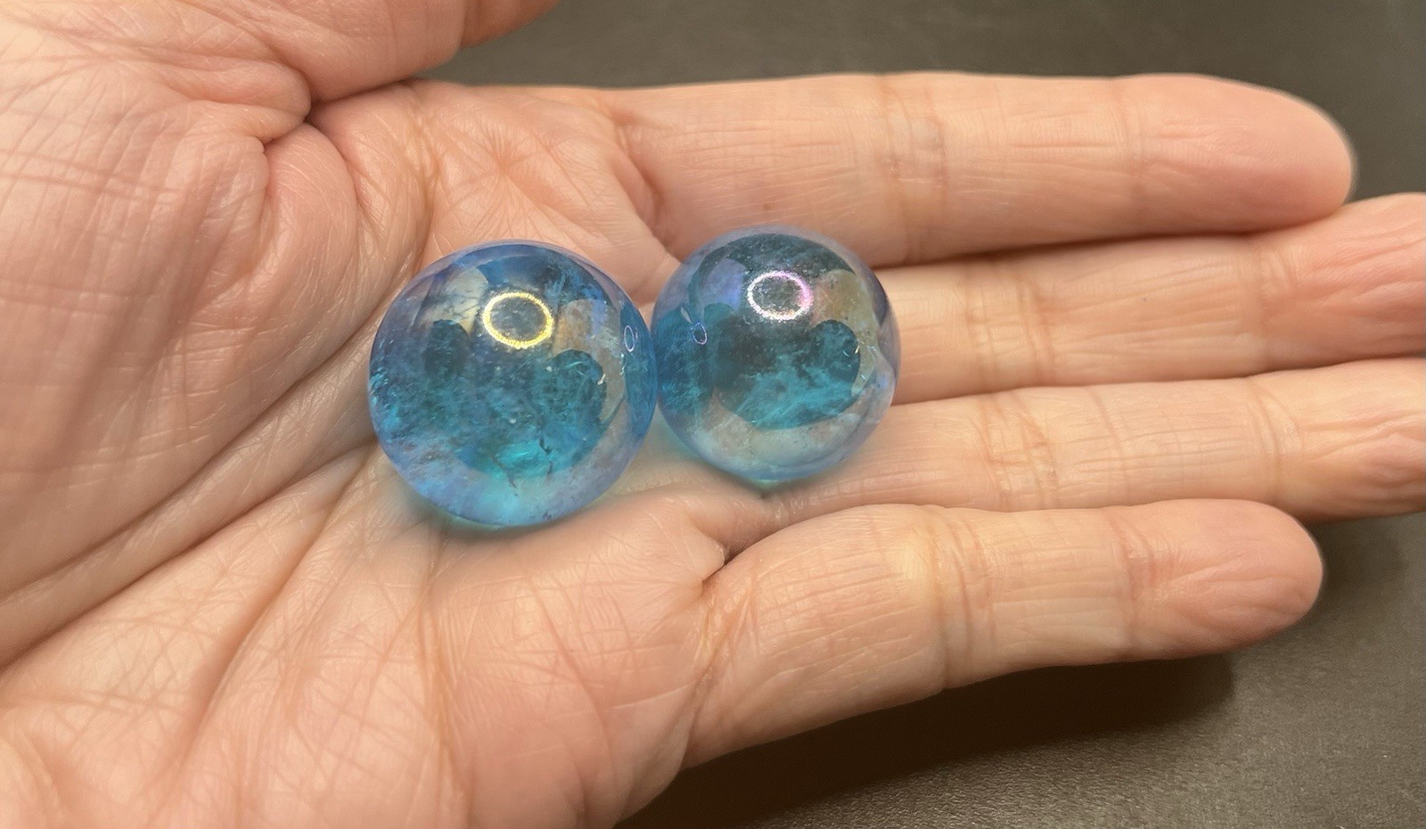 Aqua Aura Genuine Quartz Mini Sphere 2pcs 33.8g Total 23mm