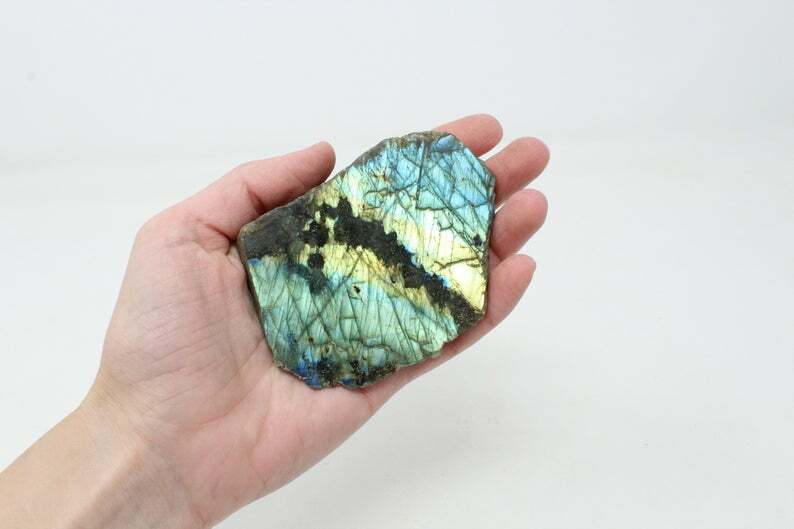 Natural Labradorite Slab, Rough Labradorite Crystals, High Flash, Labradorite