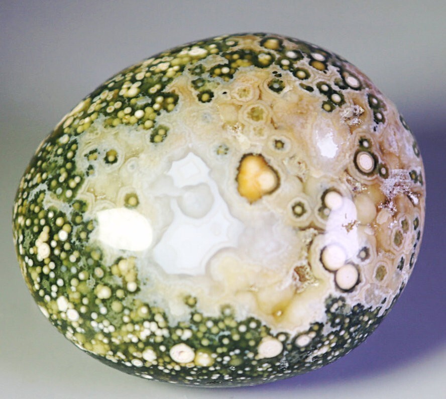 Natural Round Eye Ocean Jasper Agate Quartz Crystal Palm Stone Mineral Specimen