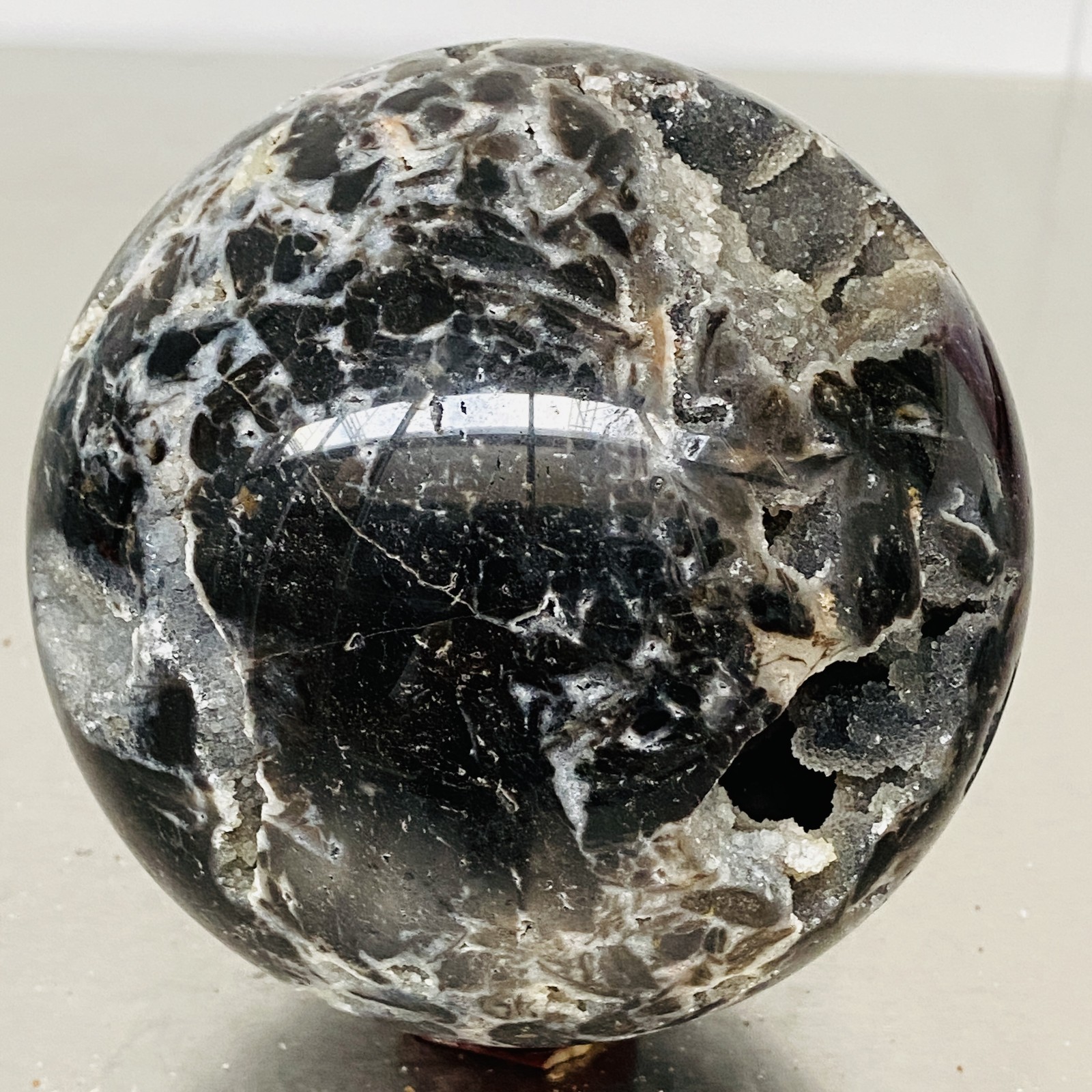 Natural sphalerite crystal cave quartz Sphere healing ball Specimen 2200G