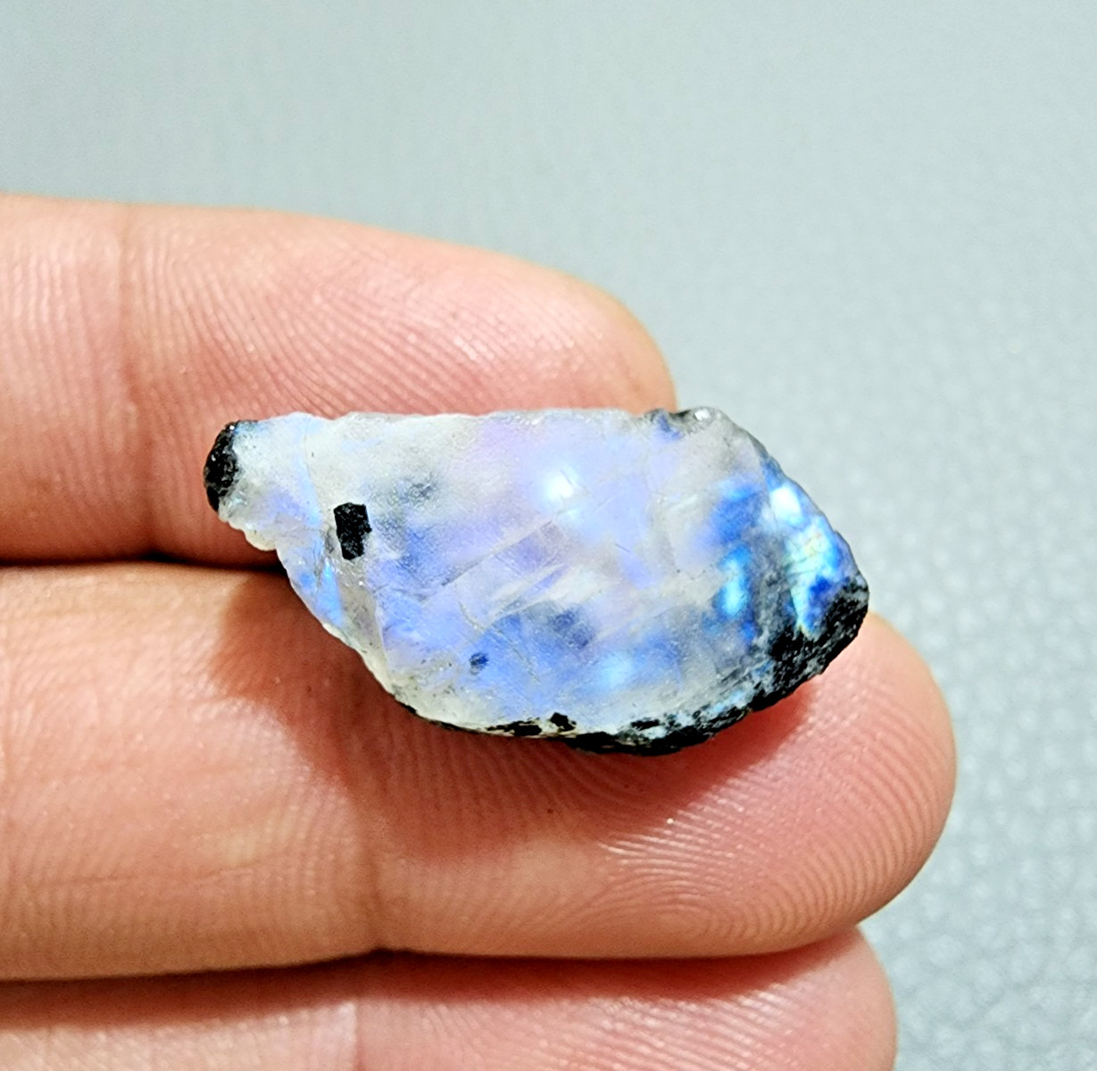 6 pcs Rare White Rainbow Moonstone Power Blue Fire Rough Loose Gemstone 21-24MM