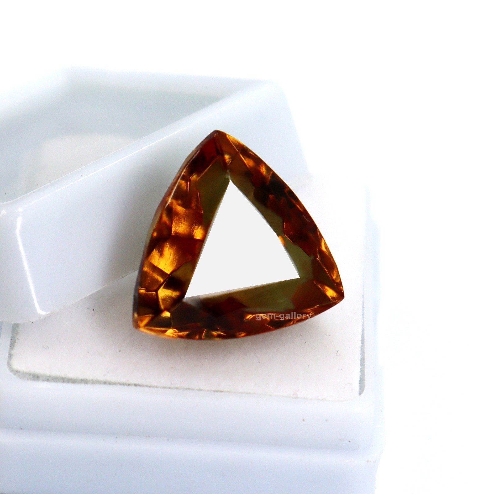 Trillion Cut 10 CT Color Changing Natural Alexandrite Certified Loose Gemstone