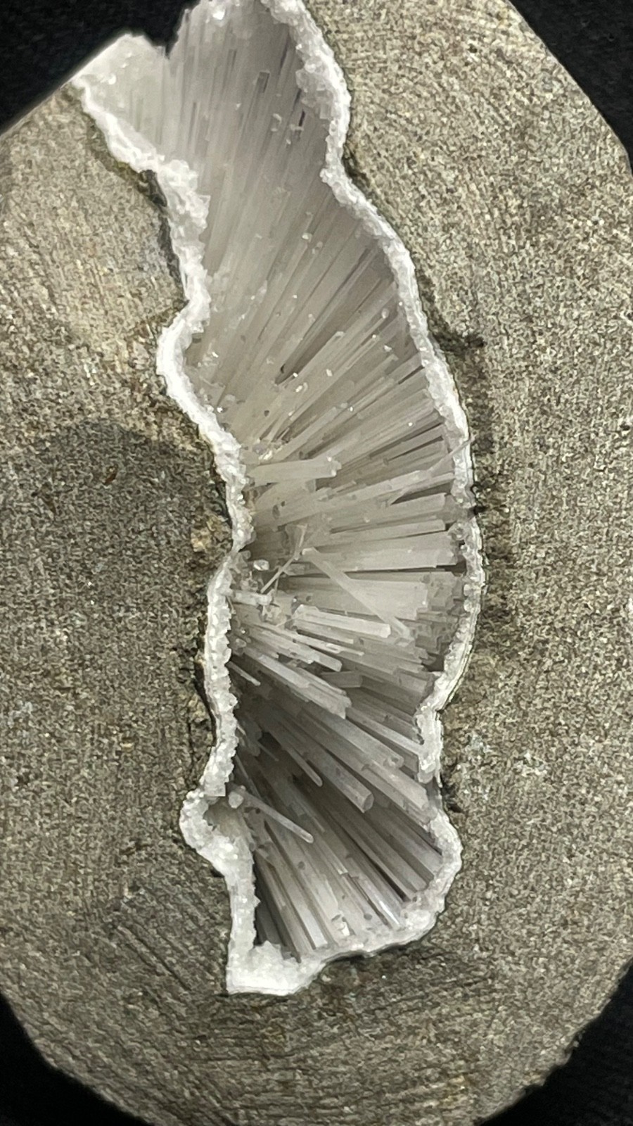 Stunning scolecite spray inside in matrix W/ natural formation of geode
