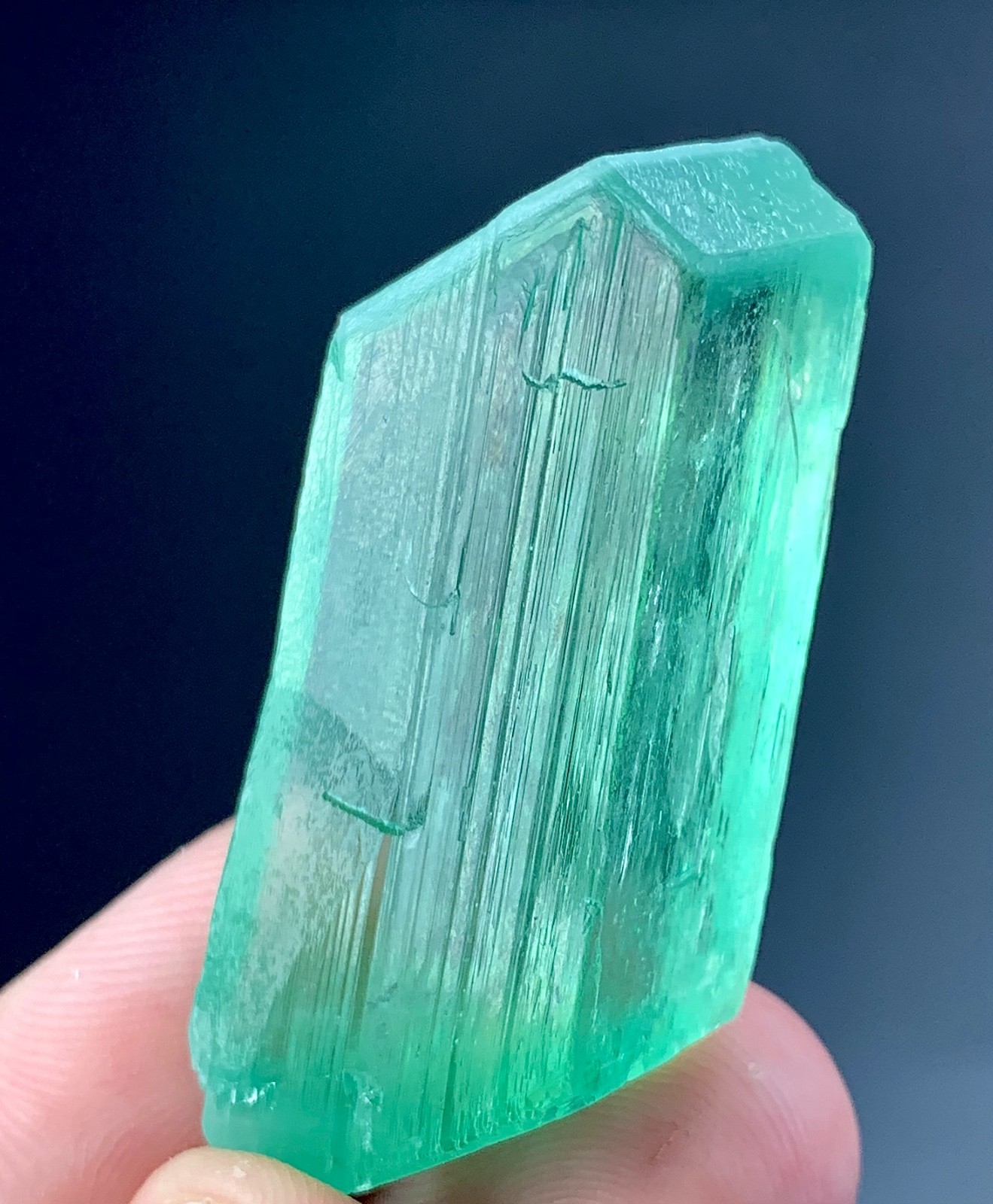 108 Carat Green kunzite Crystal specimen From Afghanistan