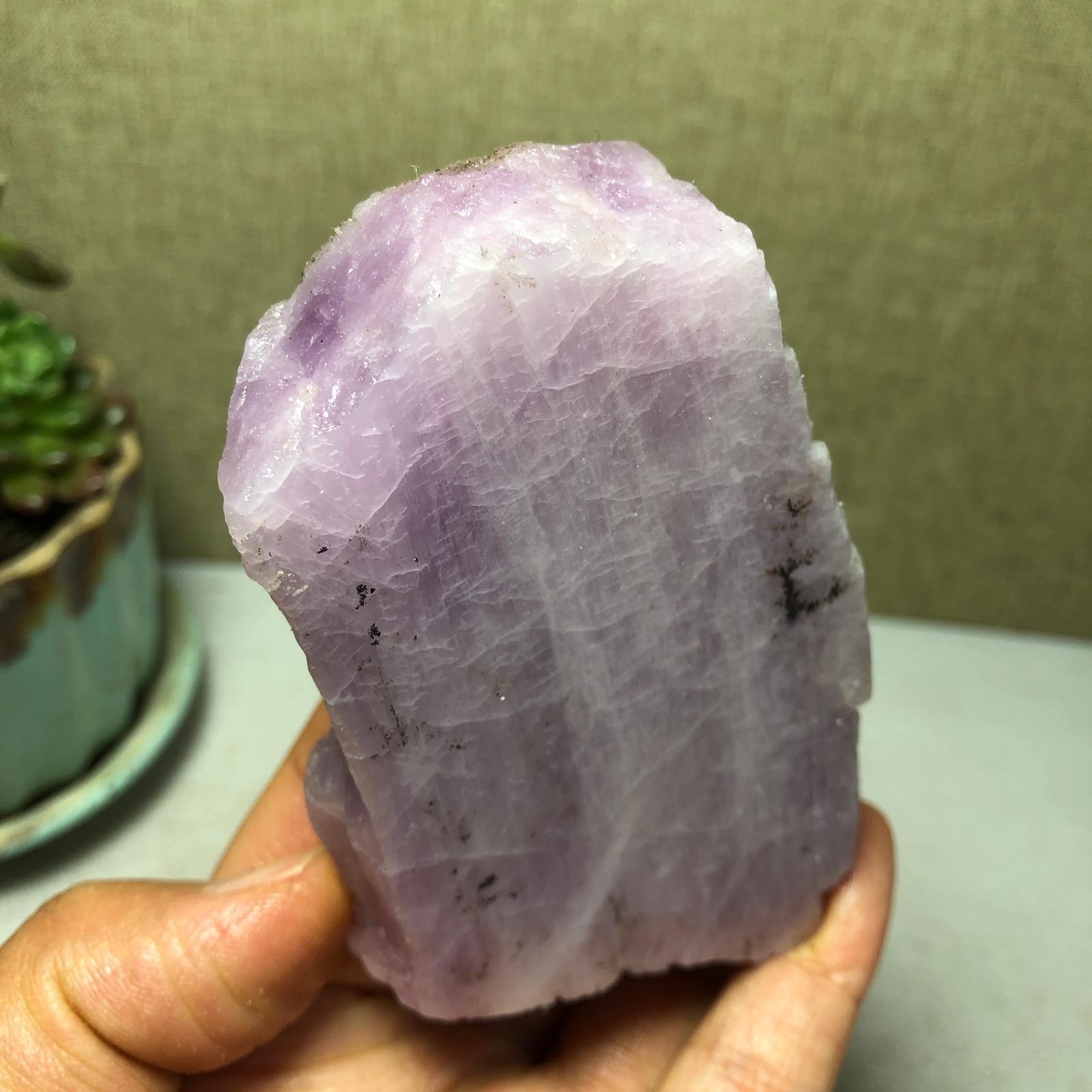 78mm Natural Kunzite Crystal semi-precious rough original Specimen 191g A4197
