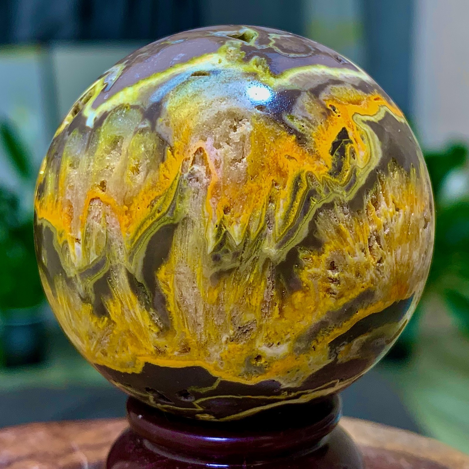 185G Natural striped agate stone sphere Crystal Mineral ball Specimen