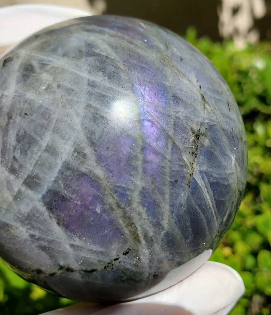 2.7″ Labradorite Mineral Crystal Iridescence Sphere Ball Orb Flash, 458g or 1 lb