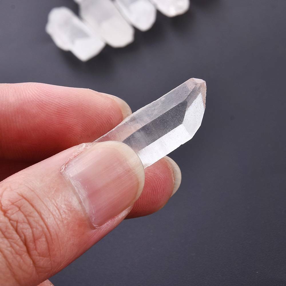 100g Bulk Natural Crystal White Quartz Small Points Terminated Wand Specimen Lot