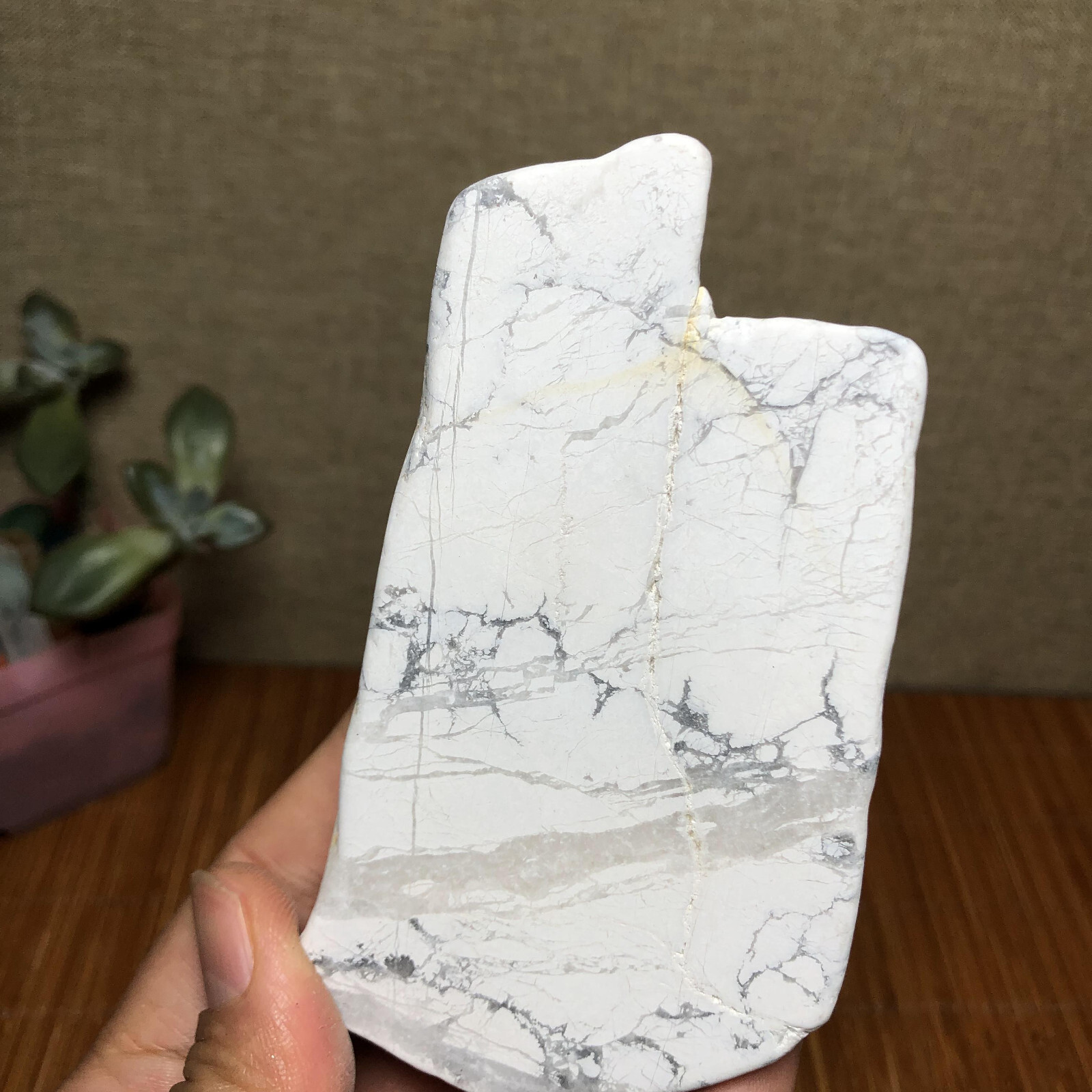 110mm Natural White Turquoise block polish/rough Crystal specimens 286g A4385