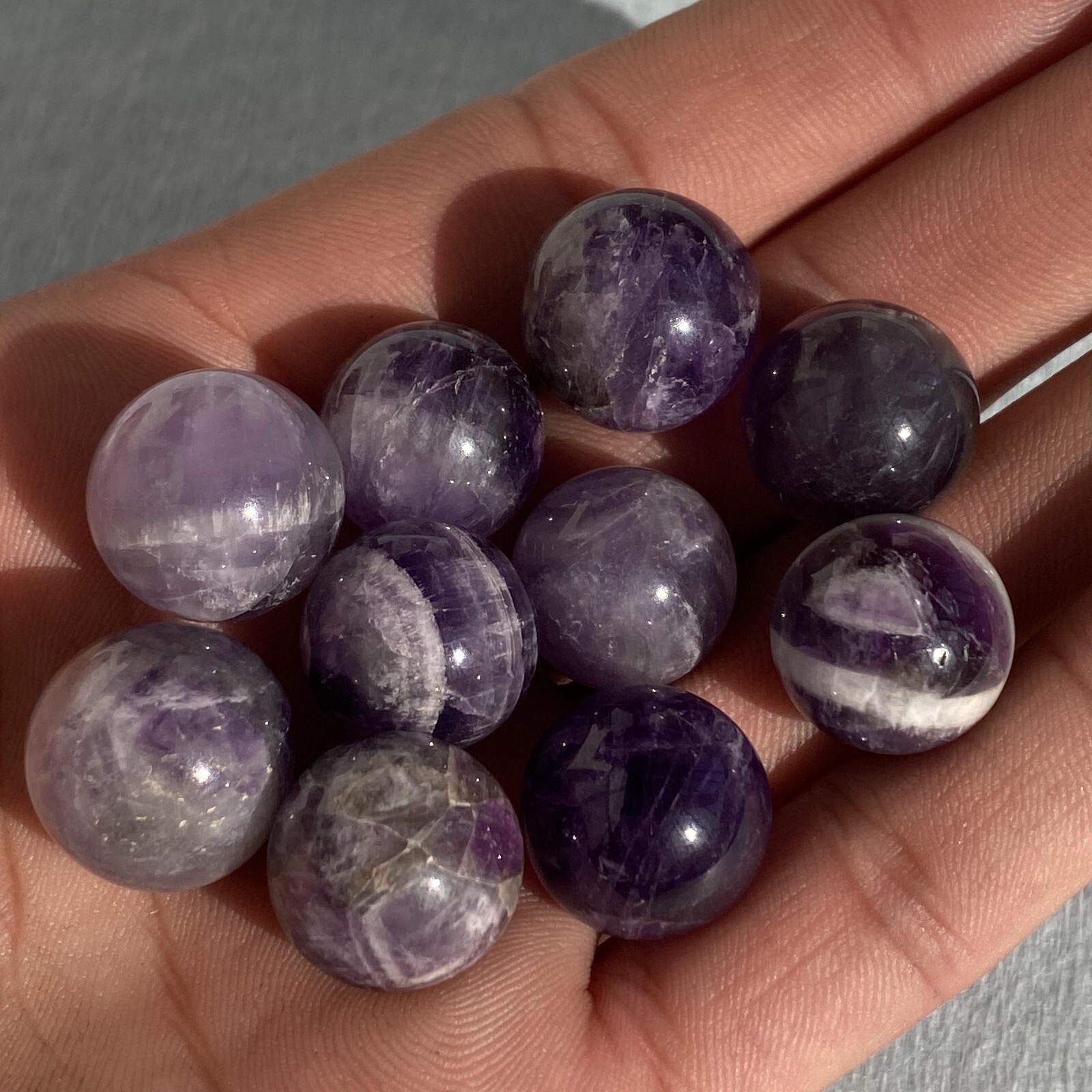 10pcs Natural dreamy Amethyst Ball Quartz Crystal Sphere 15mm+ Polishing Gem