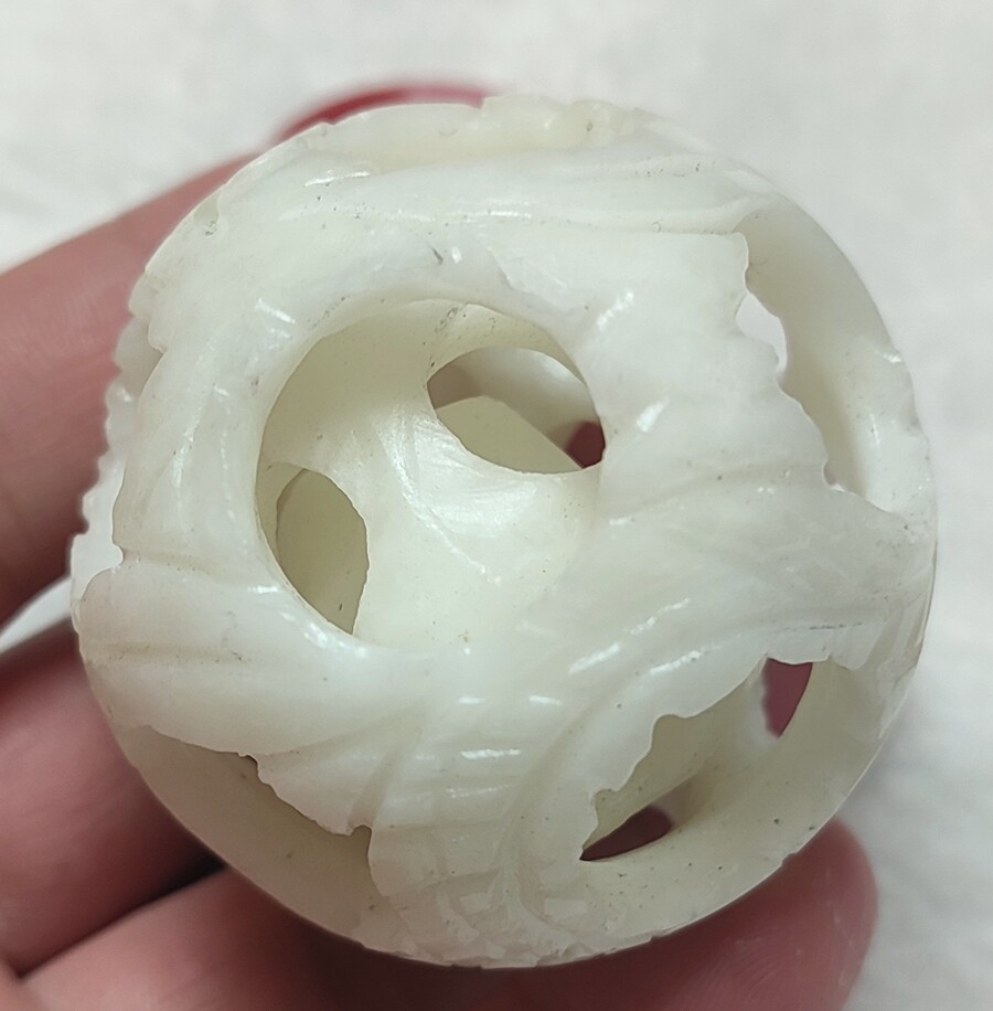 Chinese White Jade Hand-Carved Plendiferous 3-Layer Hollow Ball Magic 52MM
