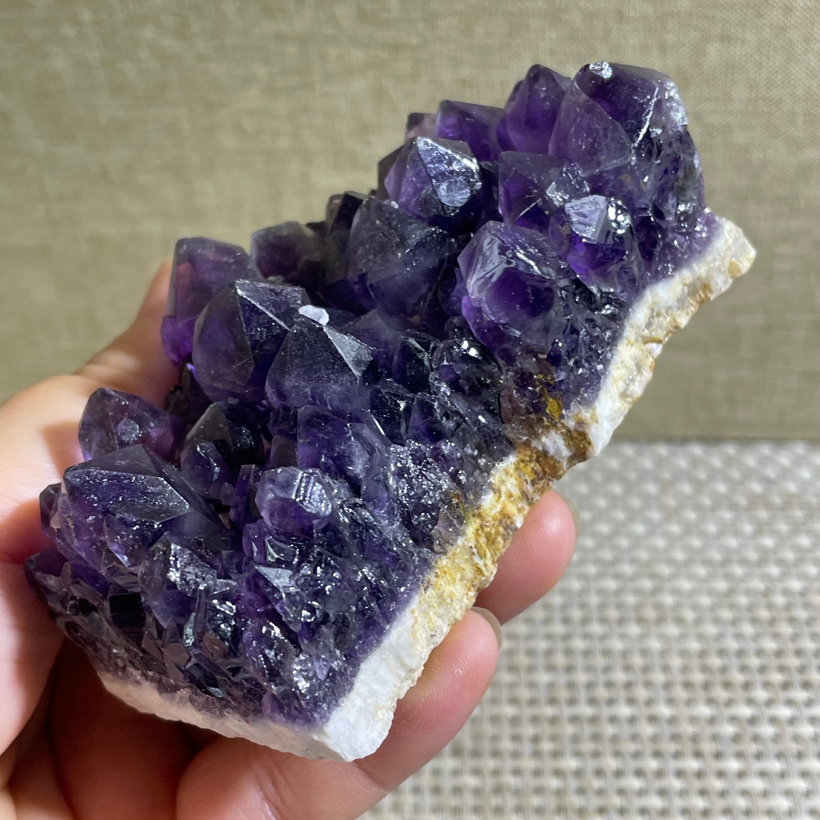 221g Natural amethyst rough stone amethyst cluster block Amethyst a1