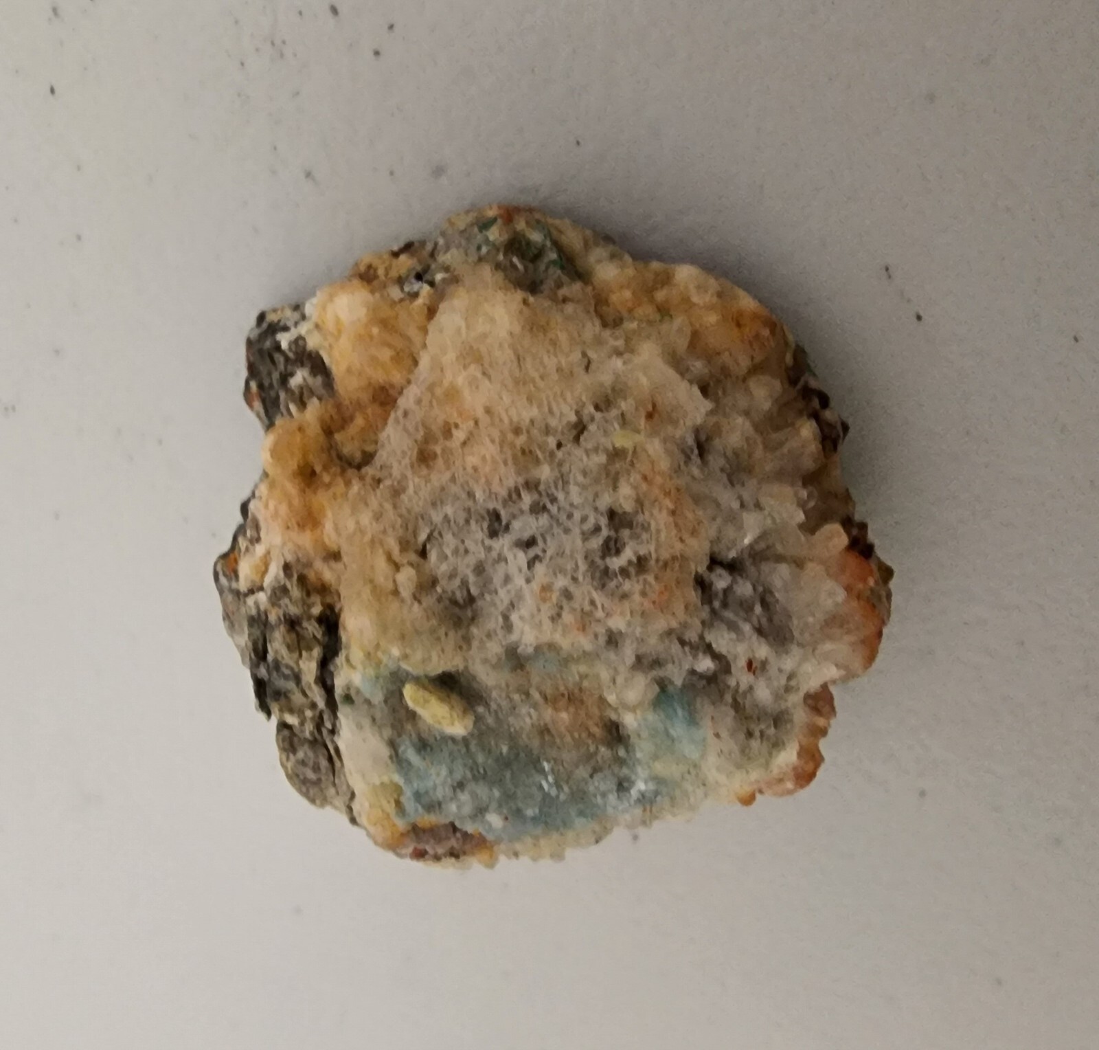 Small Azurite Crystal from New Mexico approx 1x1x.5 inches, 1 oz
