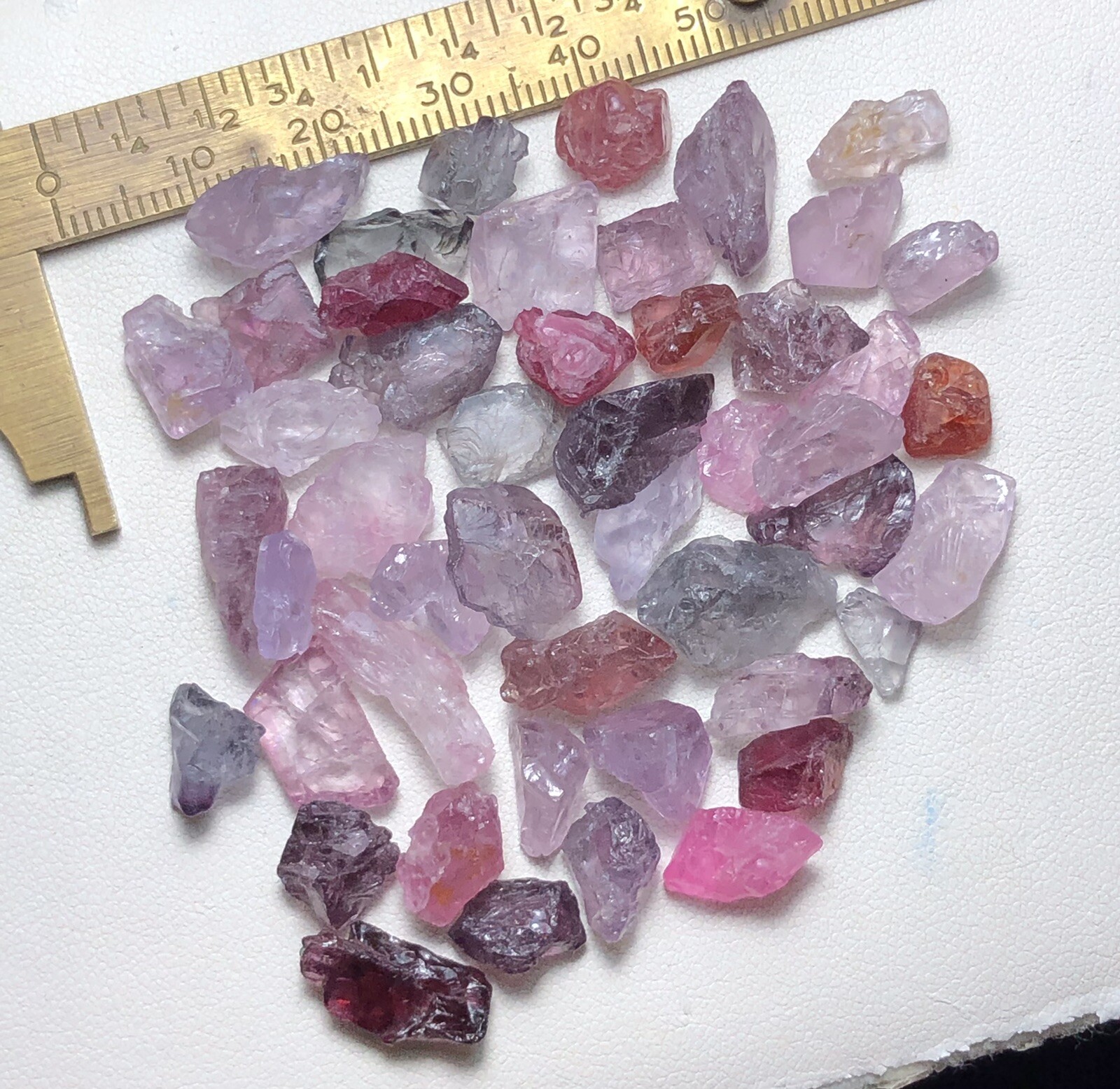 172 crt / Beautiful Natural Spinel Crystal Ready For Fancy Handmaide Jewllery