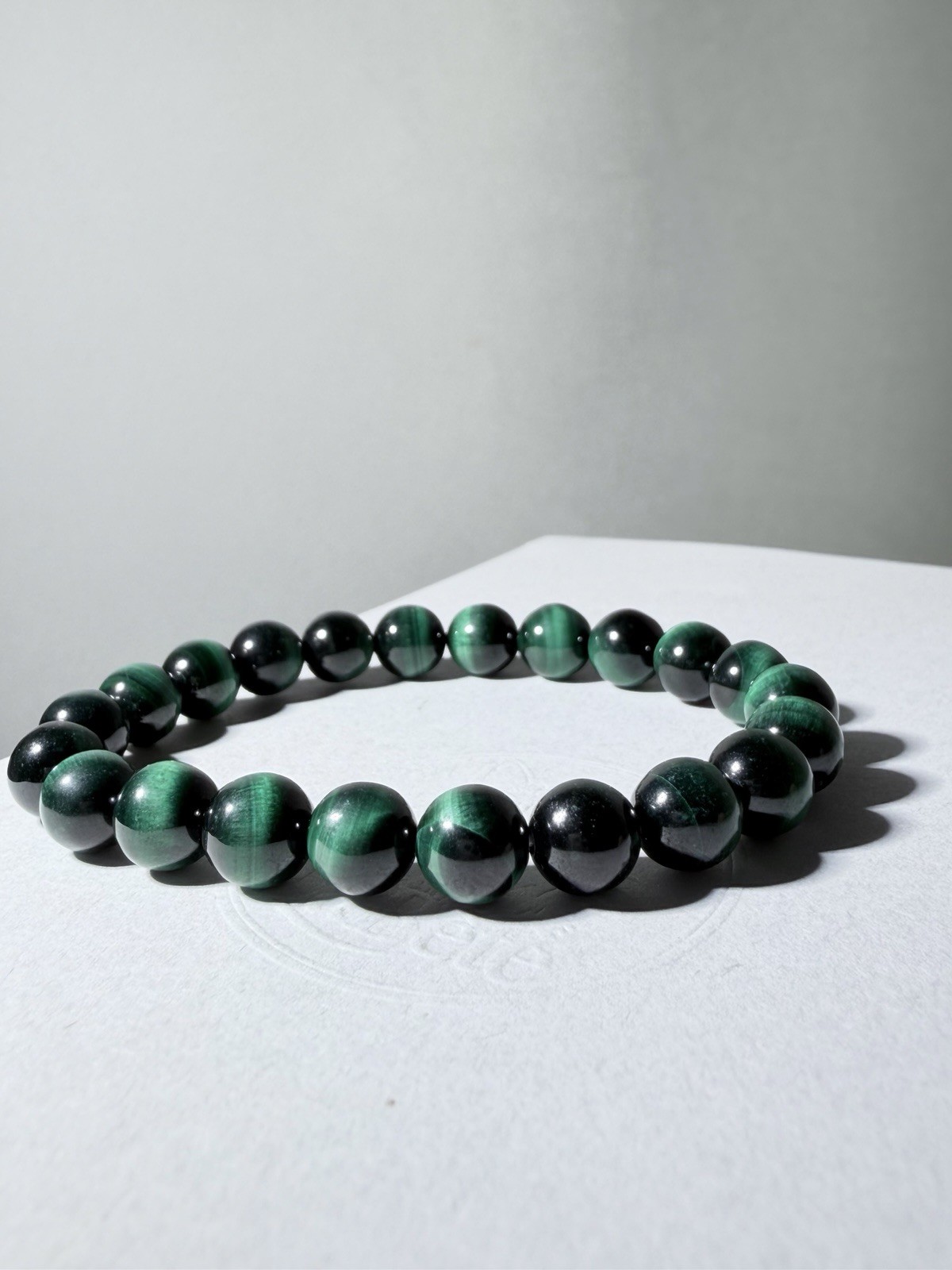 Natural Green Cat Eye Chatoyant Malachite Bracelet 8mm 6.1″