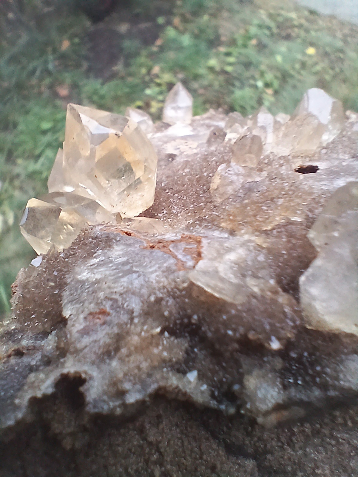 “Gorgeous 😍 Golden Healer” Herkimer💎s On Druze Matrix Dolostone Host Rock NY