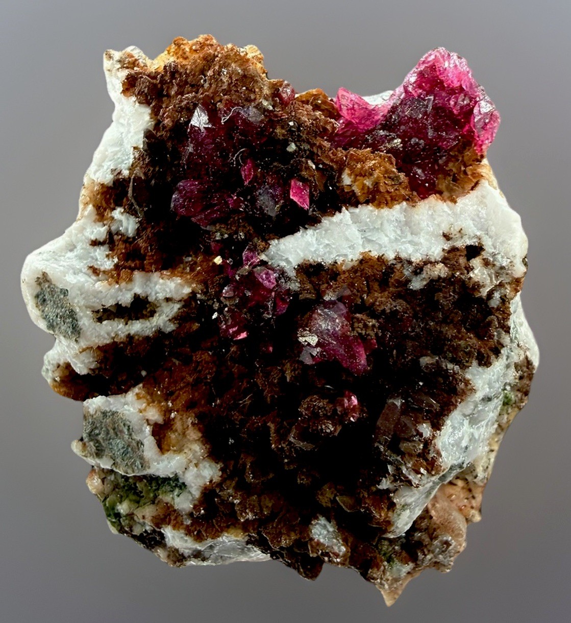 Roselite & Wendwilsonite Crystals : Aghbar Mine . Bou Azzer , Morocco 🇲🇦