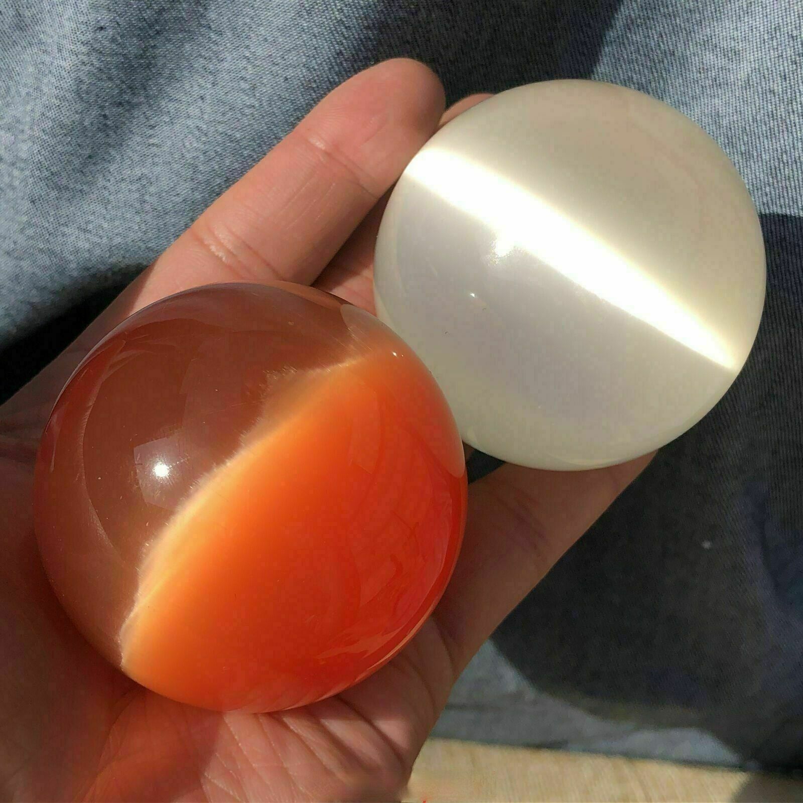 Beautiful Rare Natural Cat’s Eye Stone Balls Quartz Crystal Reiki Healing Sphere