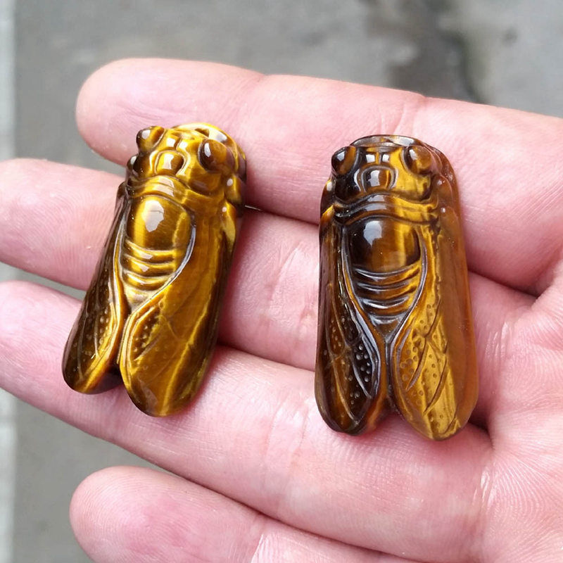 Natural Tiger’s Eye Stone Carved Cicada Quartz Crystal Stone Pendant Healing