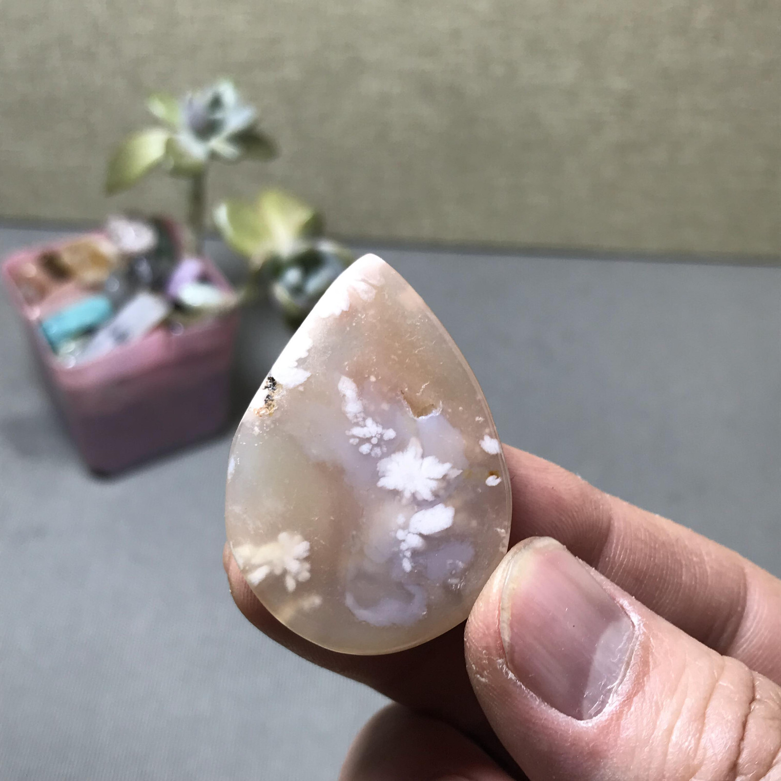 41mm Natural sakura slice gemstone polish/rough Crystal specimens 16g A6053
