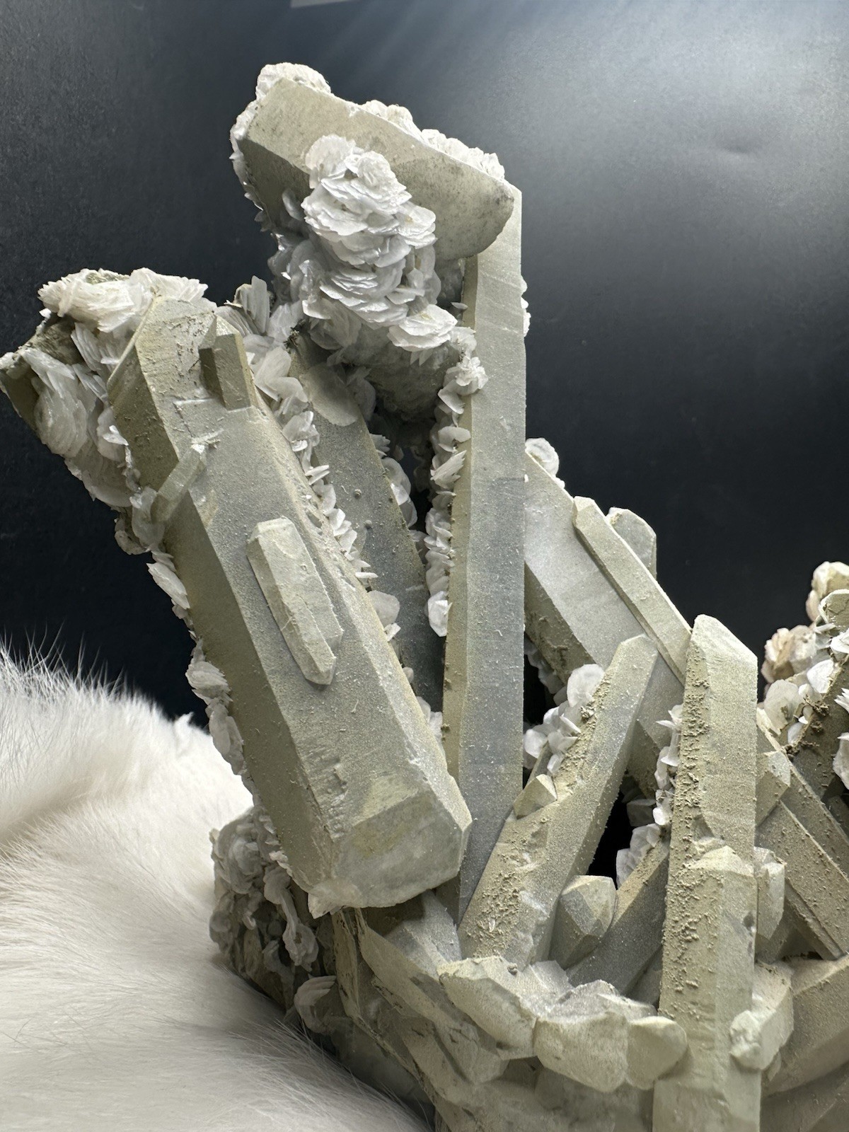 Green Quartz cluster