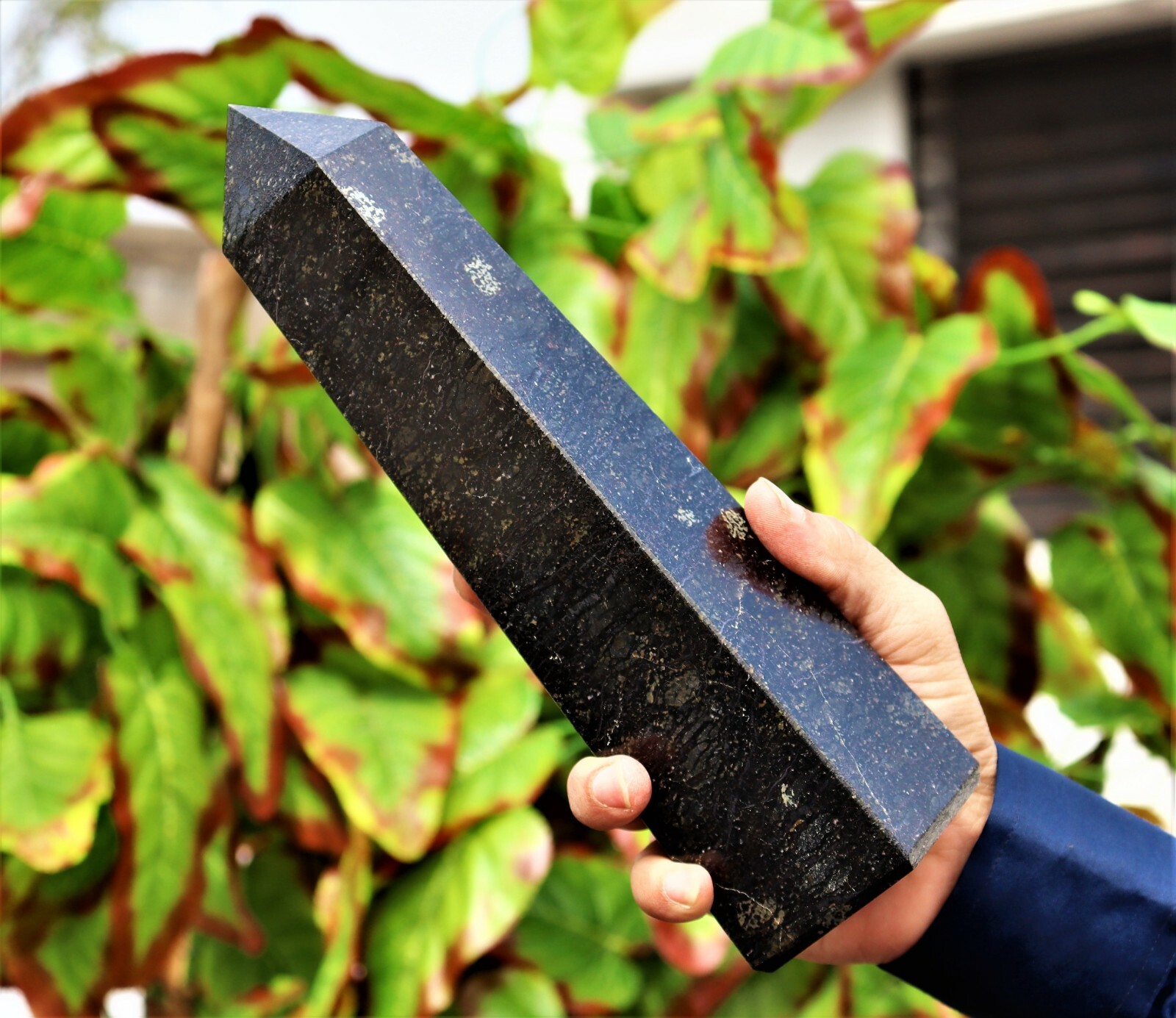 Large 250MM Black Nuummite Sorcerer’s Stone Healing Power Metaphysical Tower