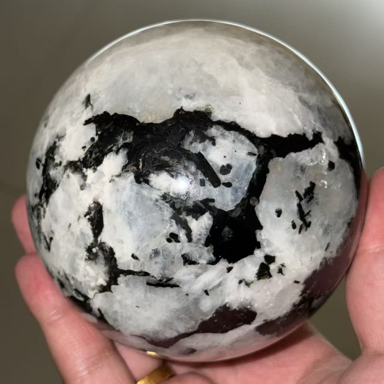 2.6LB 3.7″ Natural Rainbow Moonstone Sphere Crystal Glittery Ball Healing