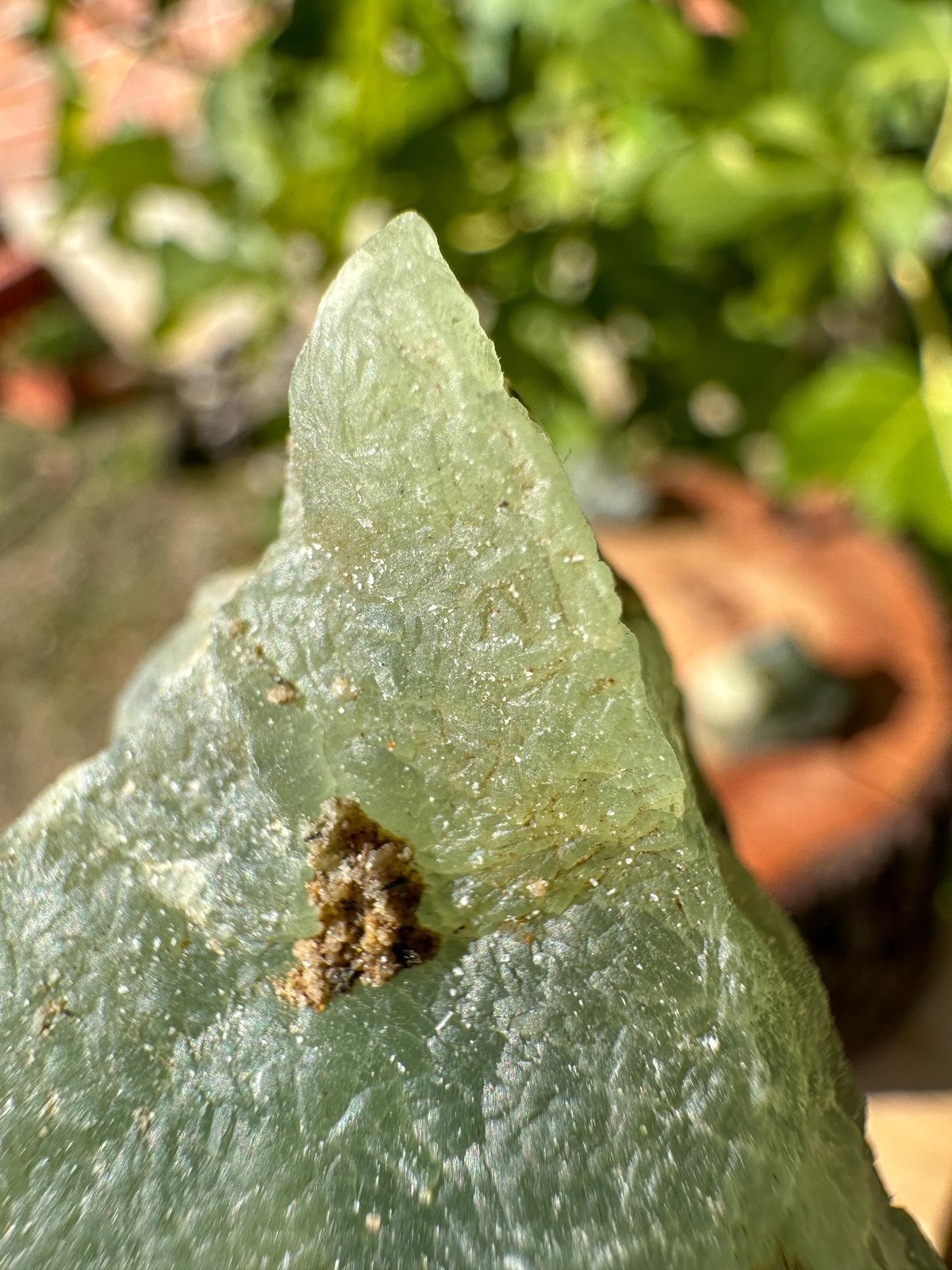 Natural Prehnite Stone / Karoo / Chiltonite / Prehnitoid / Edelite
