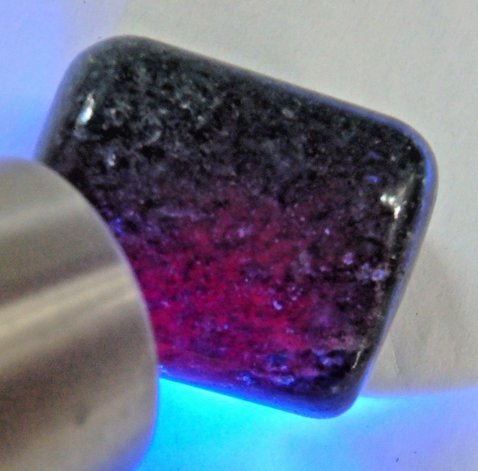 Crystal❤️✨Ruby in Kyanite❤️✨ 24.6 grams ❤️✨Polished UV reactive