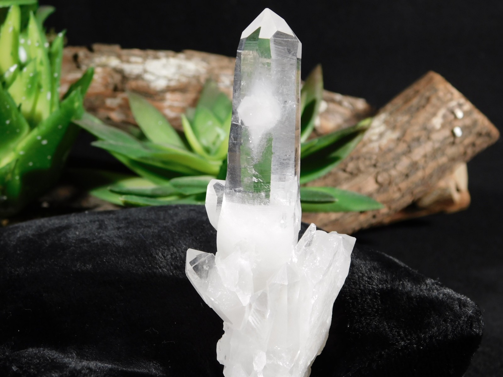 VERY TRANSLUCENT Quartz Crystal Cluster Collier Creek ARKANSAS 56.0gr
