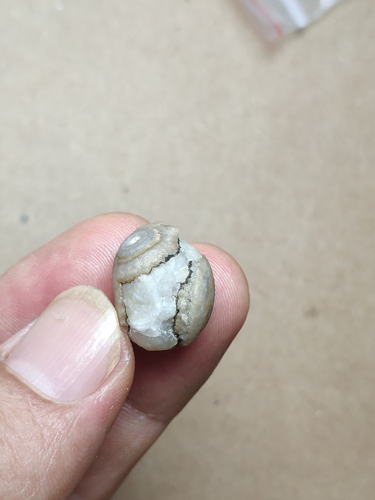 17mm Beautiful Natural agate Gobi agate eye agate cute collection