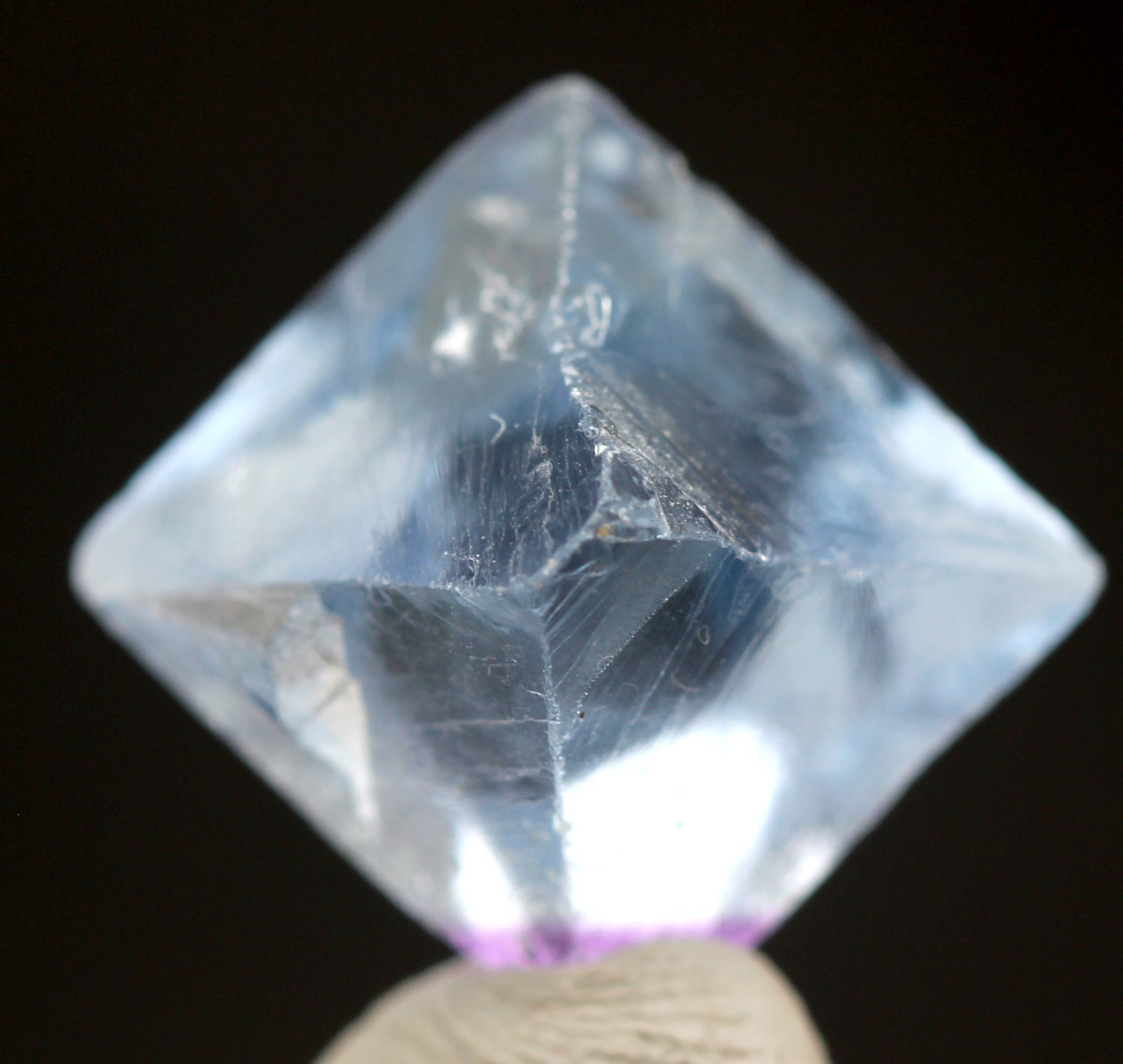 BLUE FLUORITE OCTAHEDRON Crystal Healing Mineral Cluster Specimen CHINA