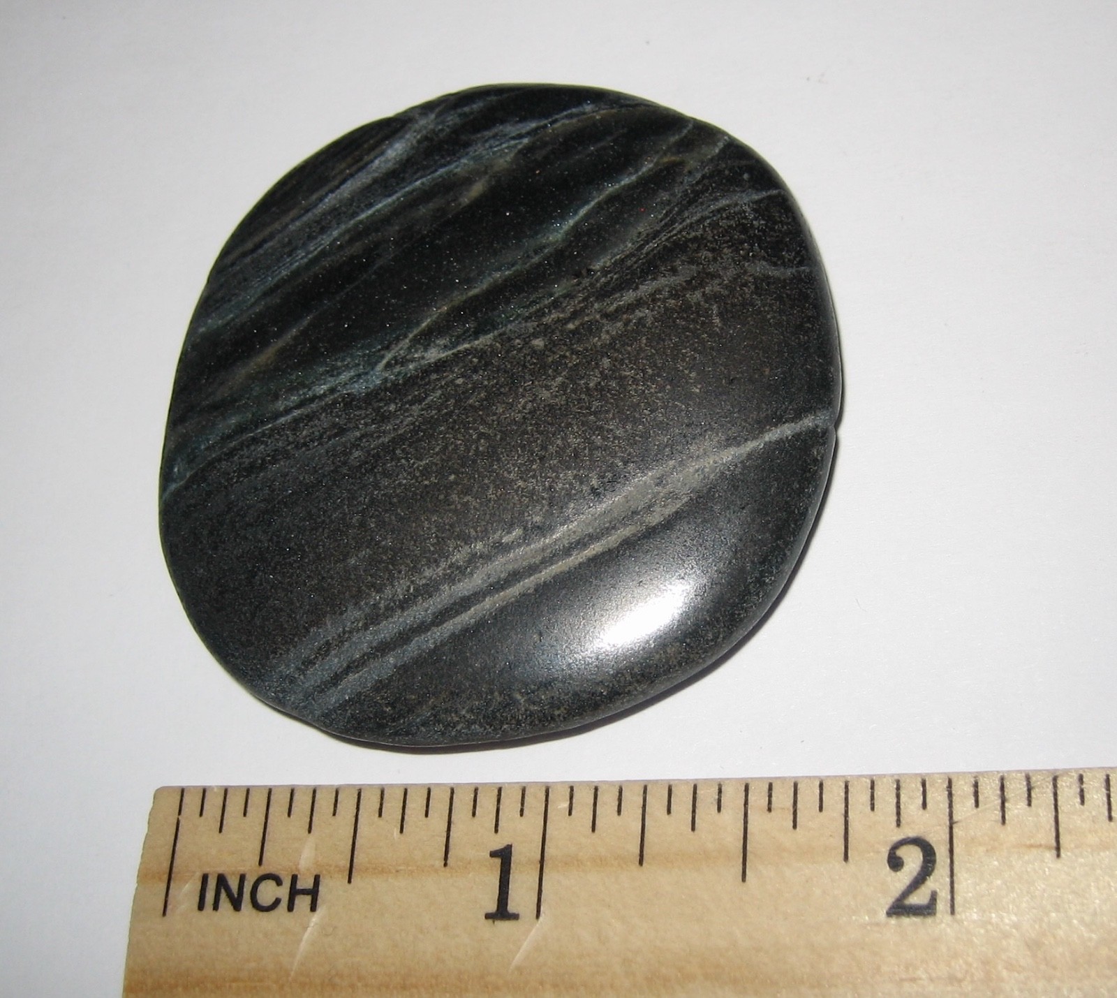 RARE! 1.9″ x 1.8″ POLISHED FLAT NATURAL ‘ISUA STONE’ PALM STONE MINERAL 42.5g *5